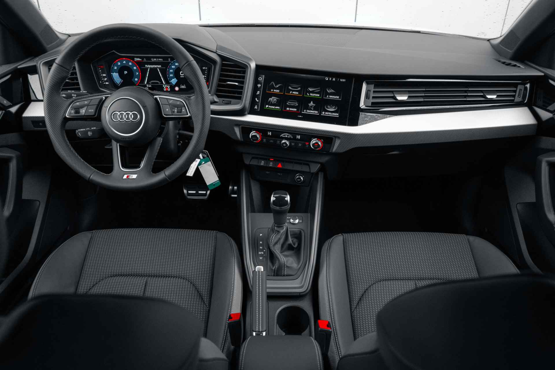 Audi A1 Sportback 30 TFSI S edition - 9/43