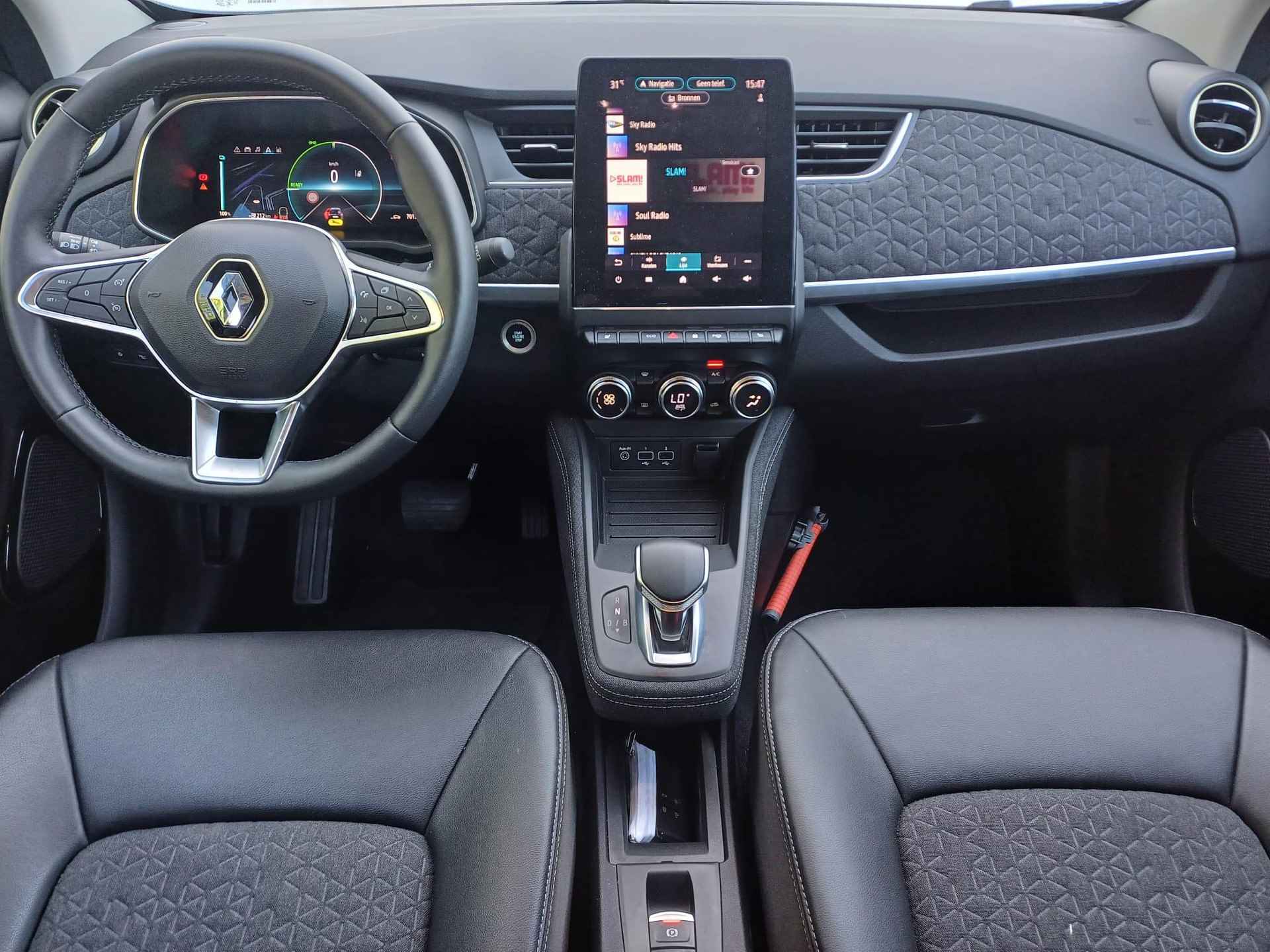 Renault ZOE R135 Iconic 52kWh (Koopaccu) Navigatie 9,3"| Apple Carplay | LED | Camera | PDC | LMV 17" | Winter-pakket - 4/32