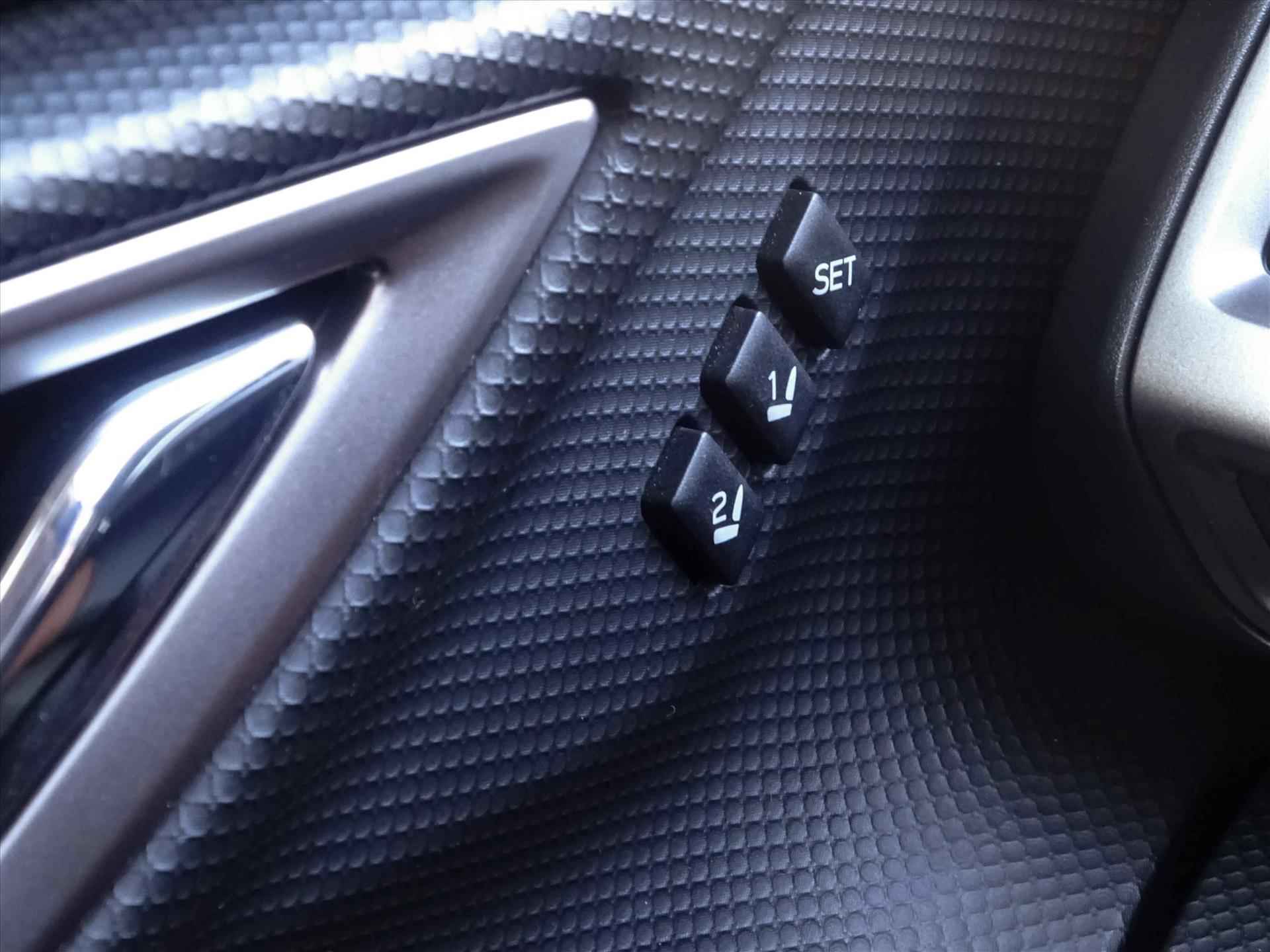 Subaru Forester 2.0i e-BOXER 150pk CVT Premium | Zwart/Bruin Leder | Pano | Navi | SRS | 5 jaar fabrieks garantie. - 33/50