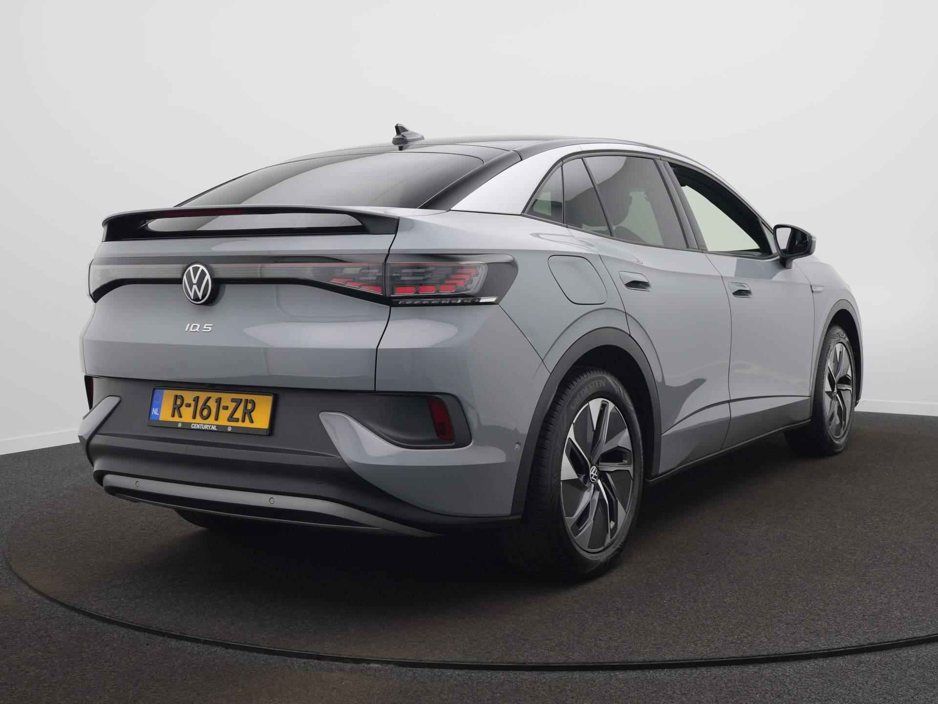 Volkswagen ID.5 Pro 77 kWh / Warmtepomp / Adaptive Cruise Control / Camera / Stoelverwarming - 5/58