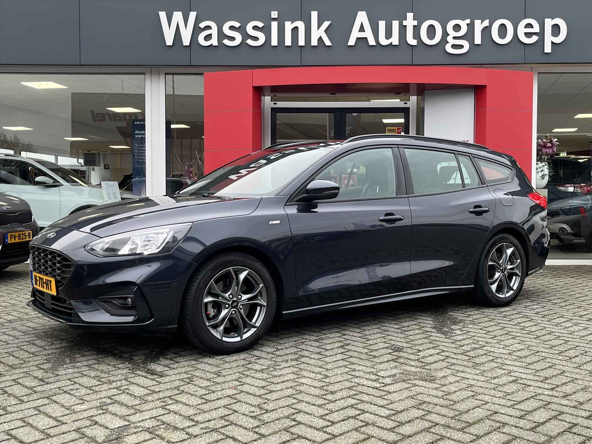 FORD Focus Wagon 1.0 EcoBoost 125pk ST-Line Business | Stoel en stuurverwarming | Voorruitverwarming | Navigatie | Carplay | - 2/24