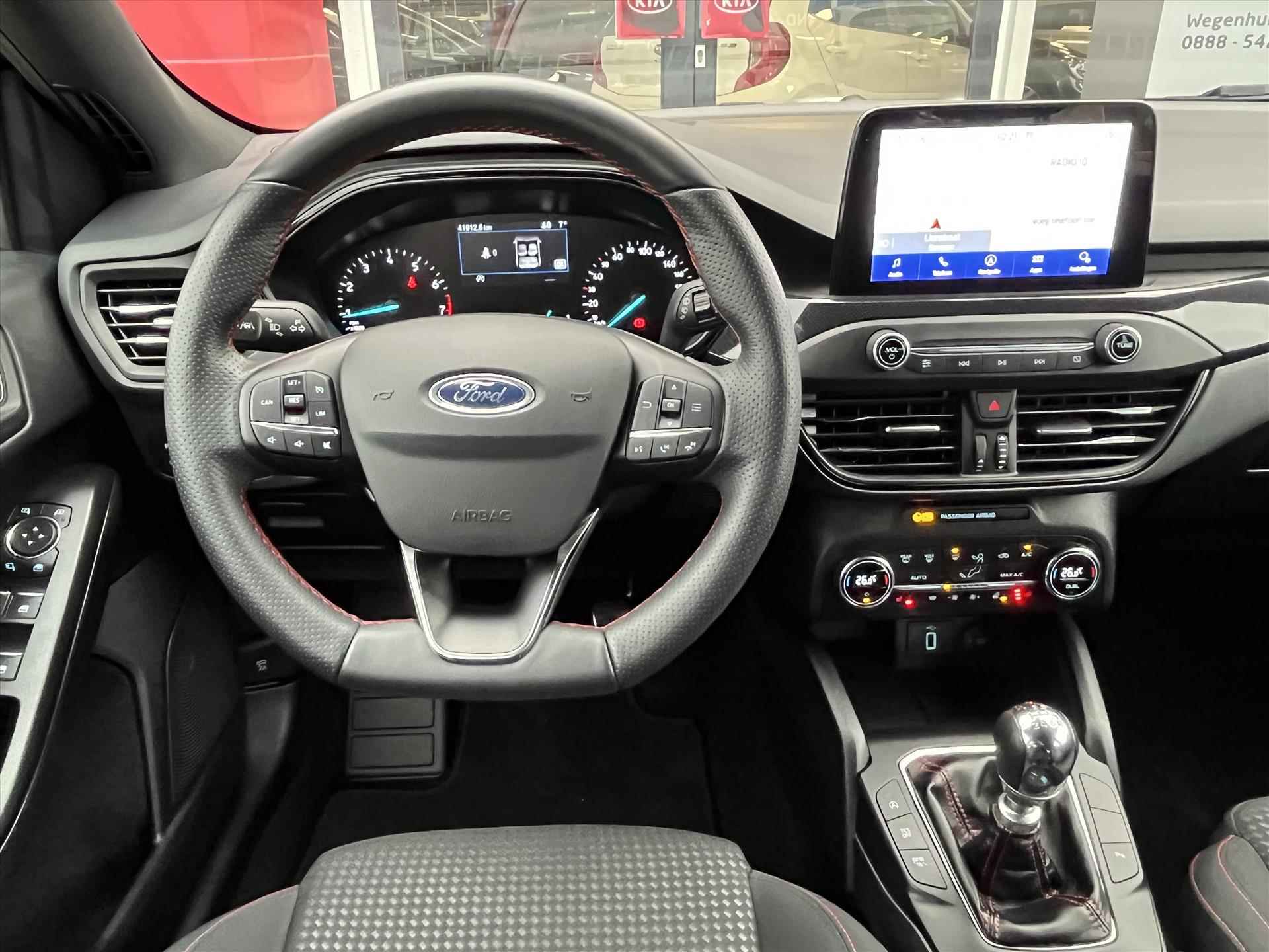 FORD Focus Wagon 1.0 EcoBoost 125pk ST-Line Business | Stoel en stuurverwarming | Voorruitverwarming | Navigatie | Carplay | - 3/24