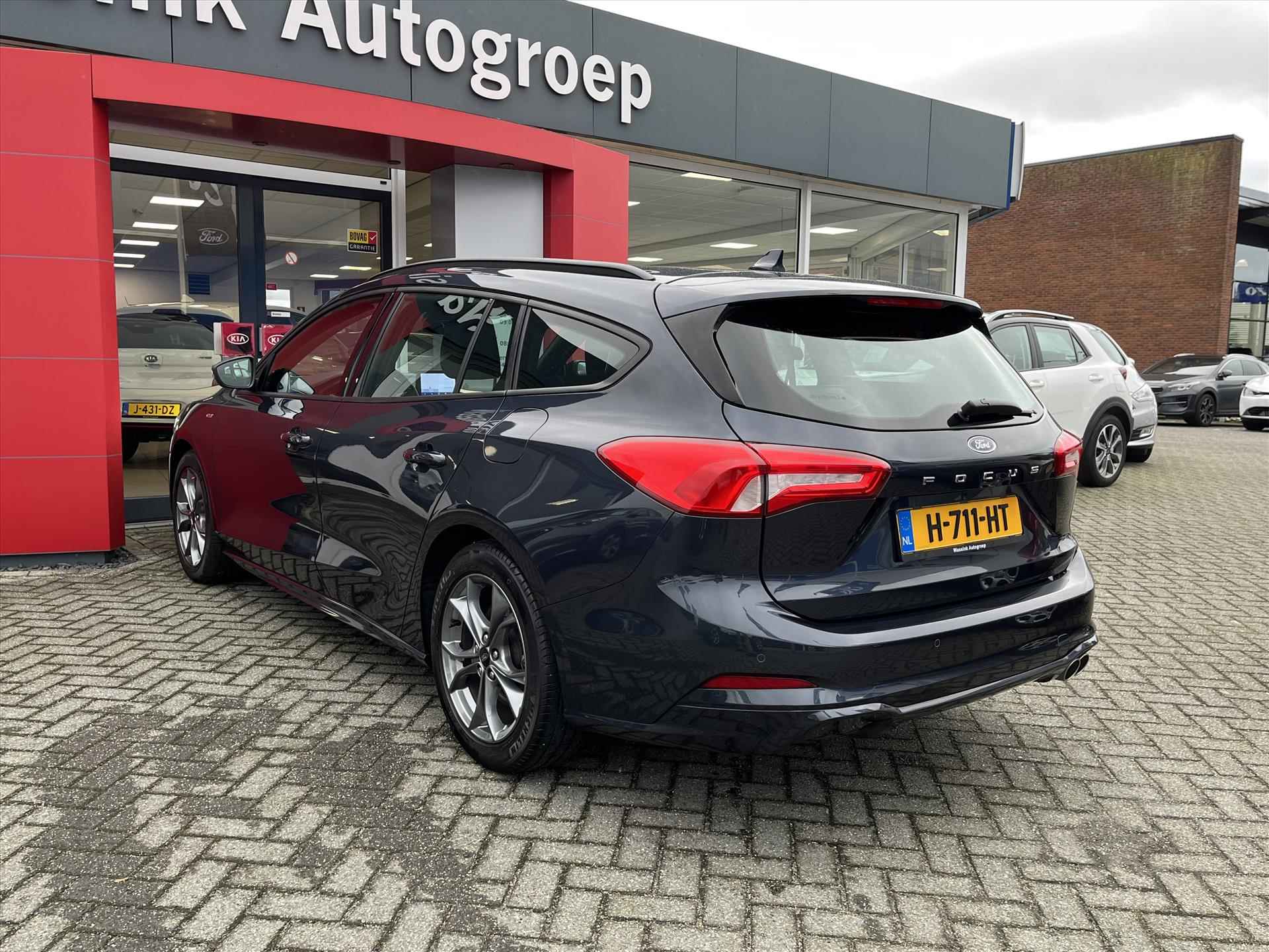 FORD Focus Wagon 1.0 EcoBoost 125pk ST-Line Business | Stoel en stuurverwarming | Voorruitverwarming | Navigatie | Carplay | - 8/24