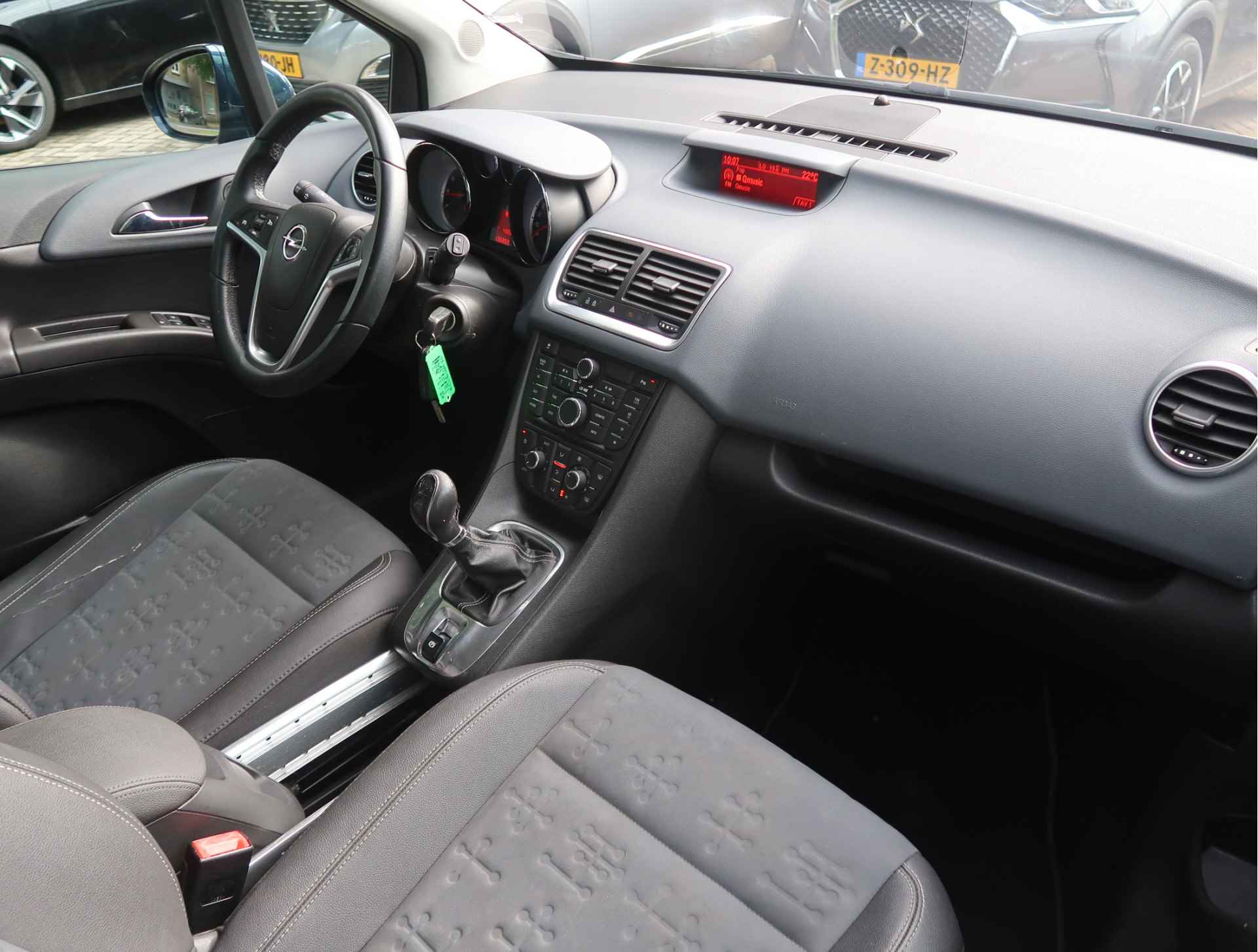 Opel Meriva 1.4 Benzine 100 Pk. Cosmo hele mooie nette uitvoering * Hoge Zit * Airco * Cruise Control * Afgestempelde boekjes aanwezig * Vingerhoets; Vierde Generatie  Eersteklas Service ! - 14/34