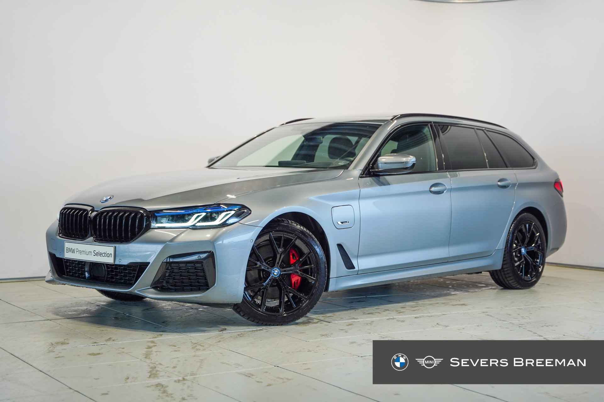 BMW 5 Serie Touring 530e xDrive Business Edition Plus M Sportpakket Pro Aut. - 1/30