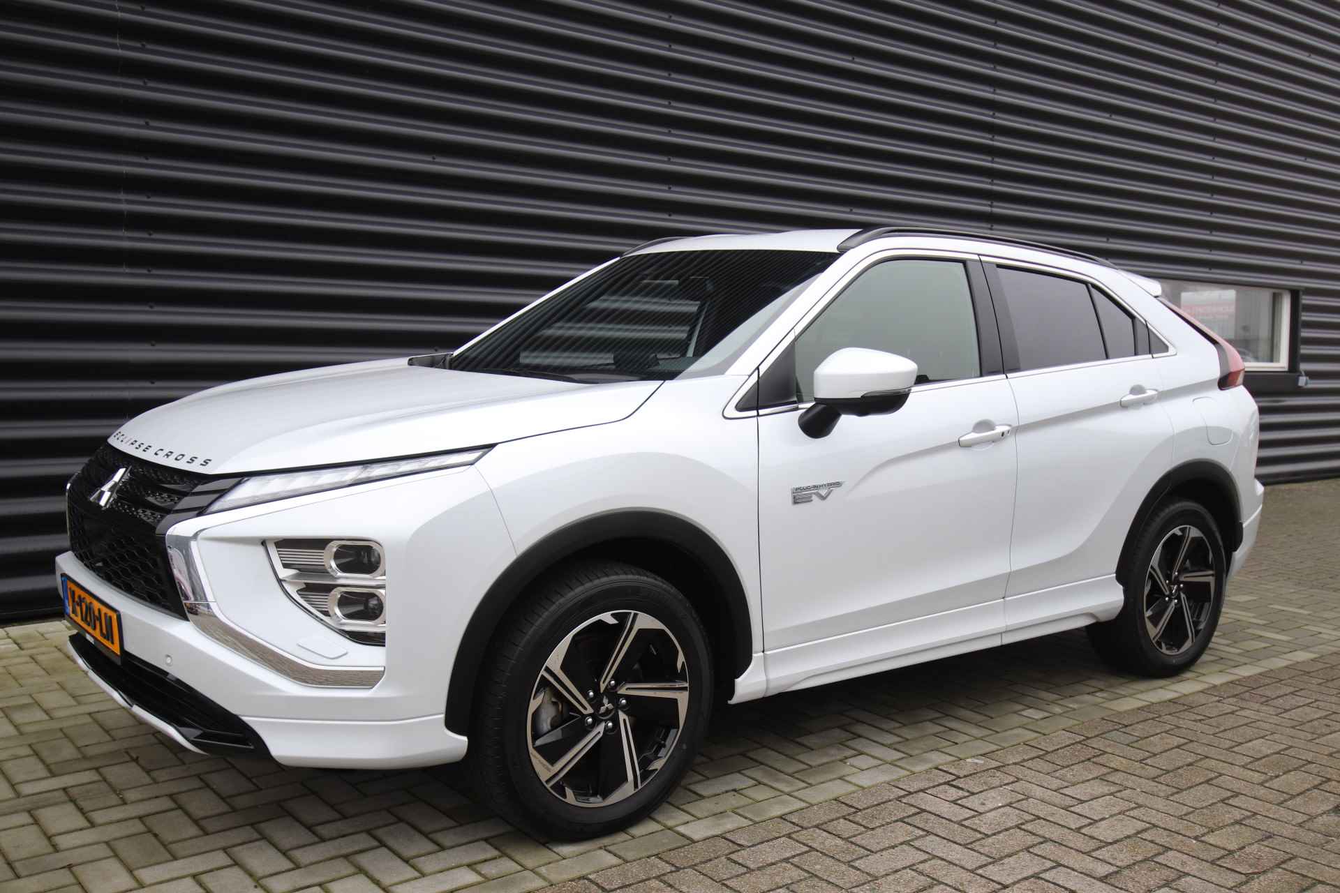 Mitsubishi Eclipse Cross 2.4 PHEV Business Executive NL-Auto, Adaptive Cruise - 20/76