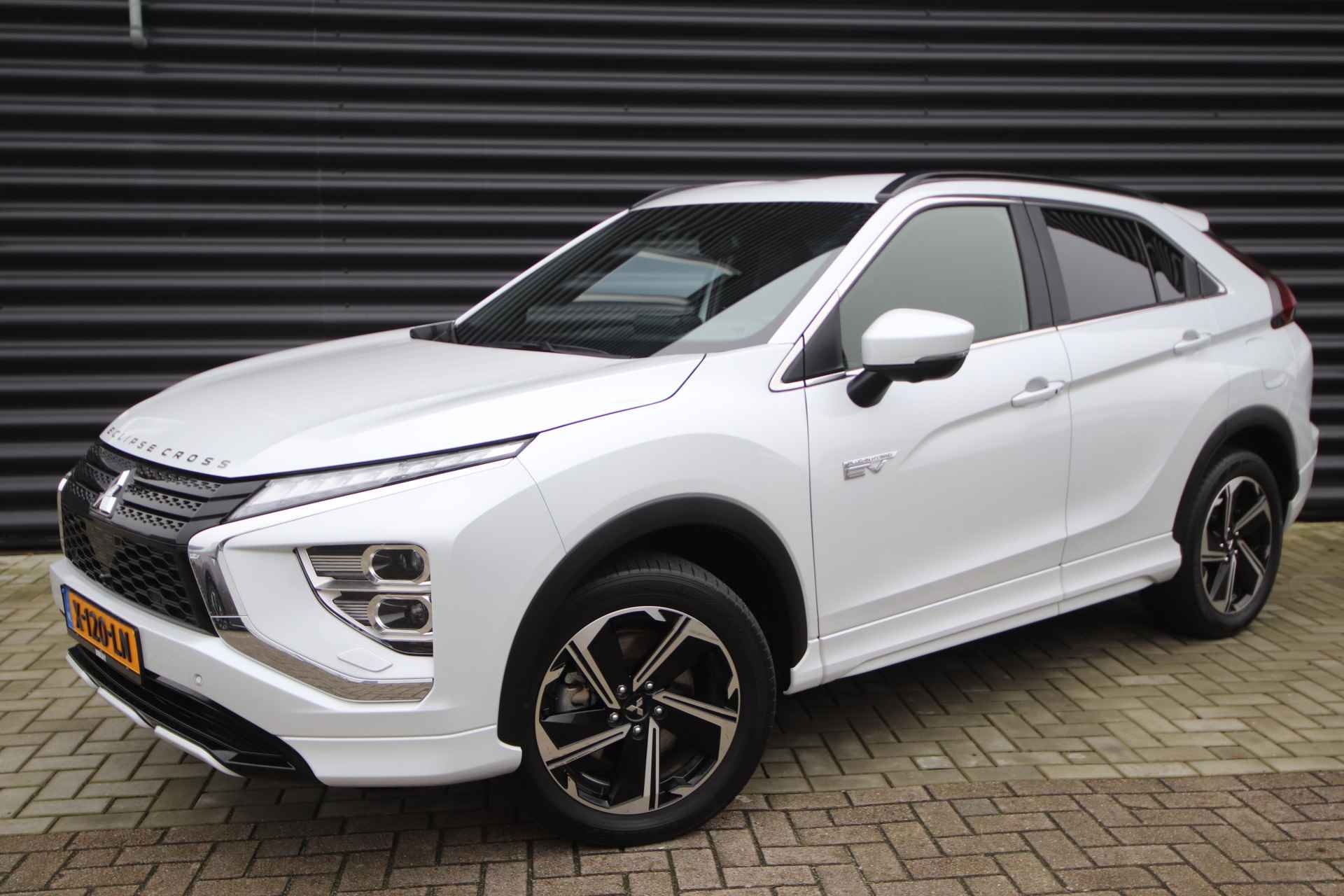 Mitsubishi Eclipse Cross 2.4 PHEV Business Executive NL-Auto, Adaptive Cruise - 76/76