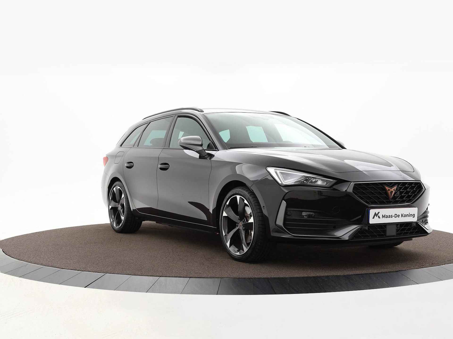 CUPRA Leon Sportstourer 1.4 TSI PHEV 204pk DSG e-Hybrid Business | Achteruitrijcamera | Navigatie | Apple Carplay | Android auto | 18'' Inch | Garantie t/m 19-12-2027 of 100.000km - 35/46