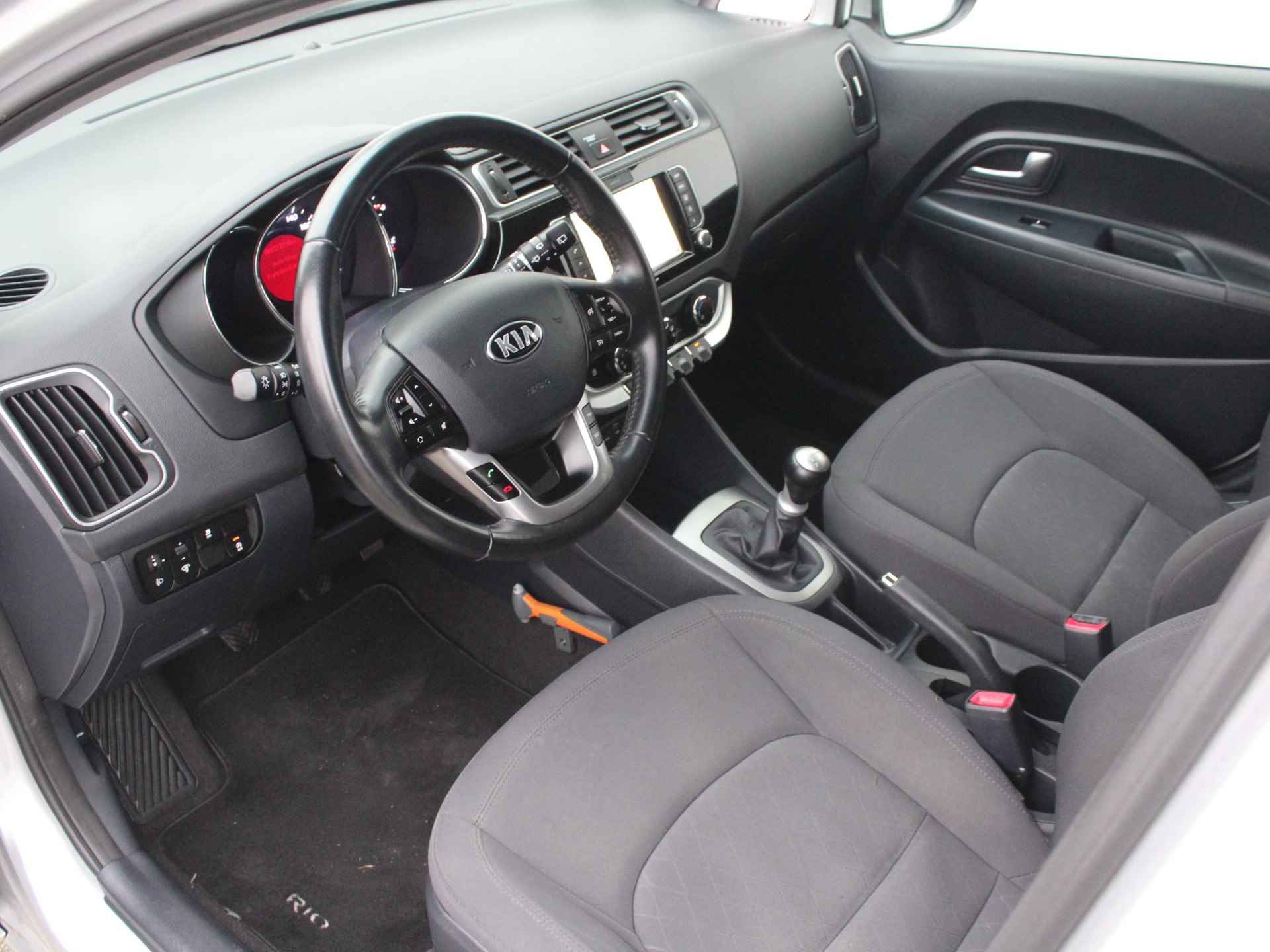 Kia Rio 1.2 CVVT DynamicLine / Navigatie / Achteruitrijcamera / Airco / Cruise Control / Bluetooth / - 18/35