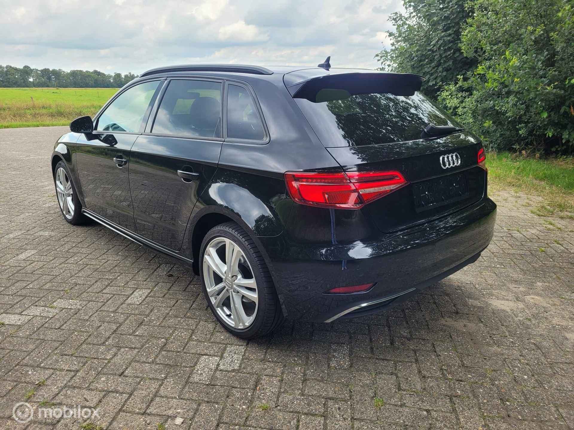 Audi A3 Sportback 40 e-tron S-line|virtual|ACC - 8/41