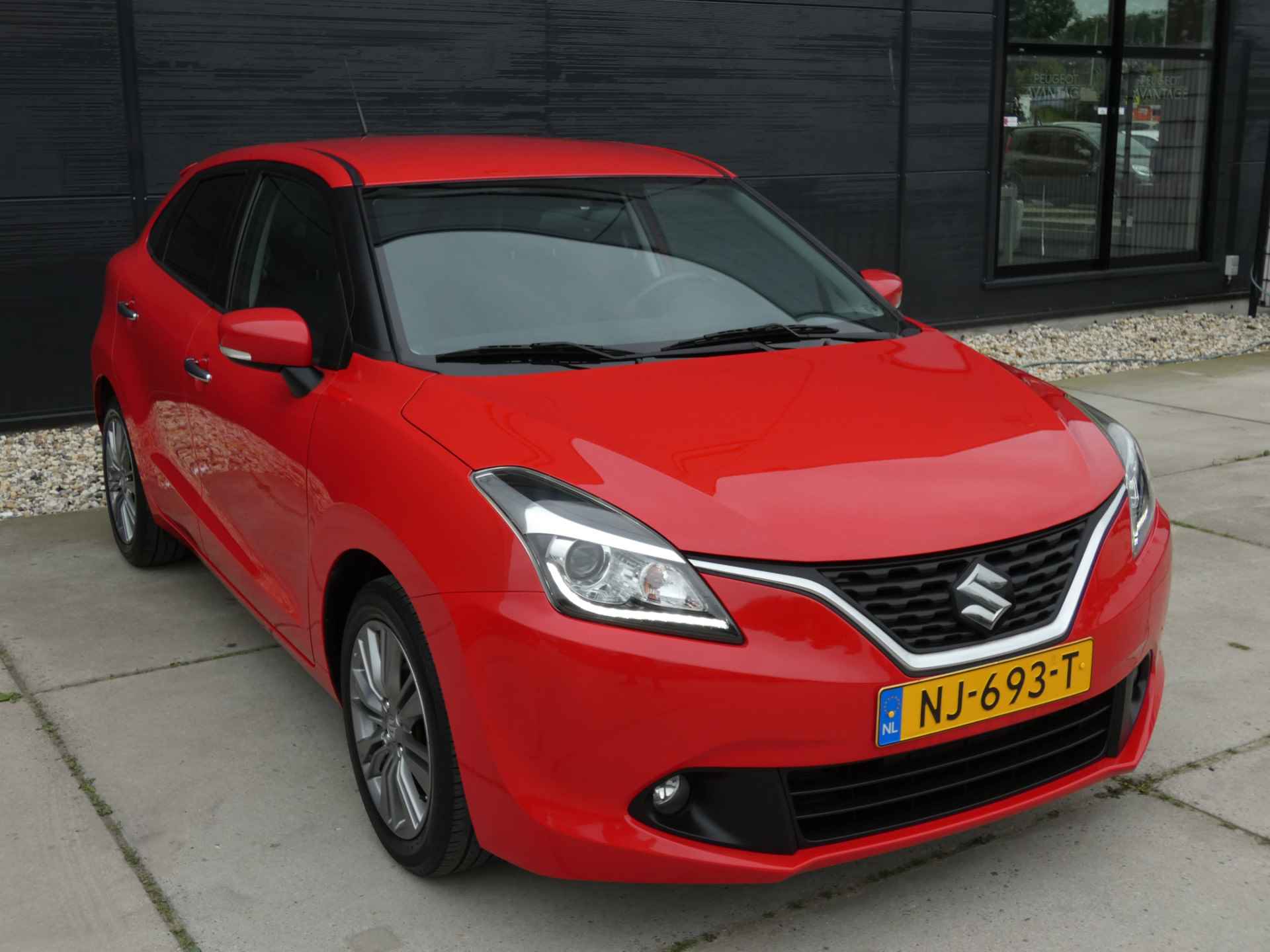 Suzuki Baleno 1.2 Smart Hybrid High Executive Adaptive Cruise | Navigatie | Stoelverwarming | Camera - 9/40