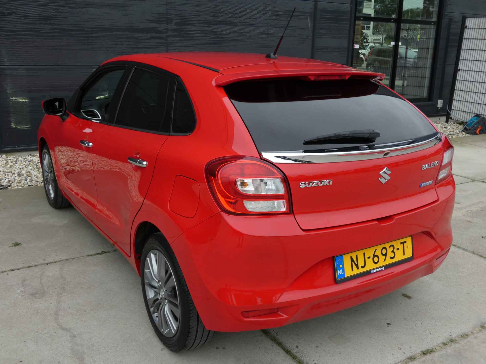 Suzuki Baleno 1.2 Smart Hybrid High Executive Adaptive Cruise | Navigatie | Stoelverwarming | Camera - 13/40