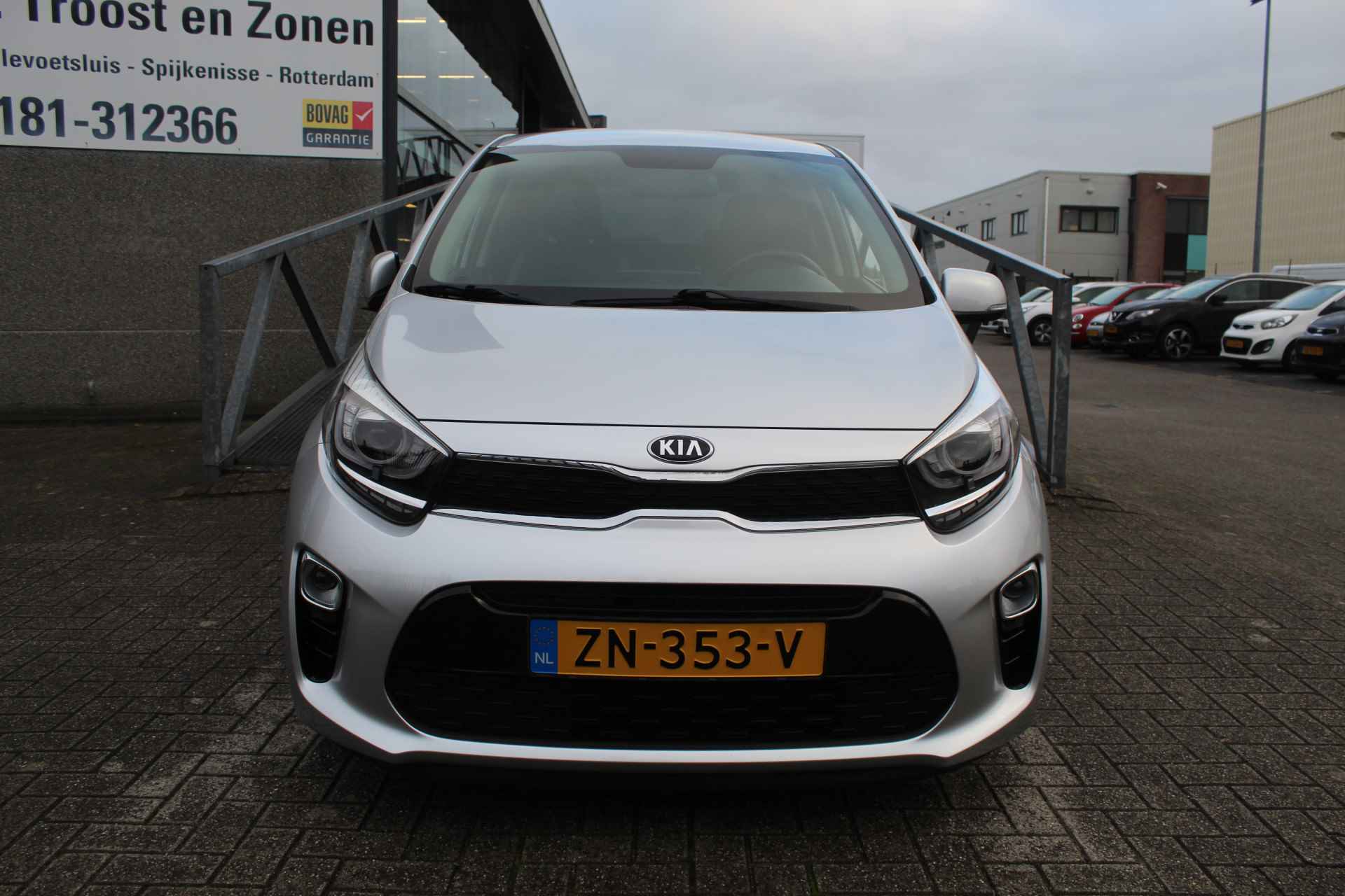 Kia Picanto 1.0 CVVT Design Edition Camera/Licht metaal/Navigatie/Cruise en climate control/Spiegels inklap en verwarmbaar/Half leder - 6/21