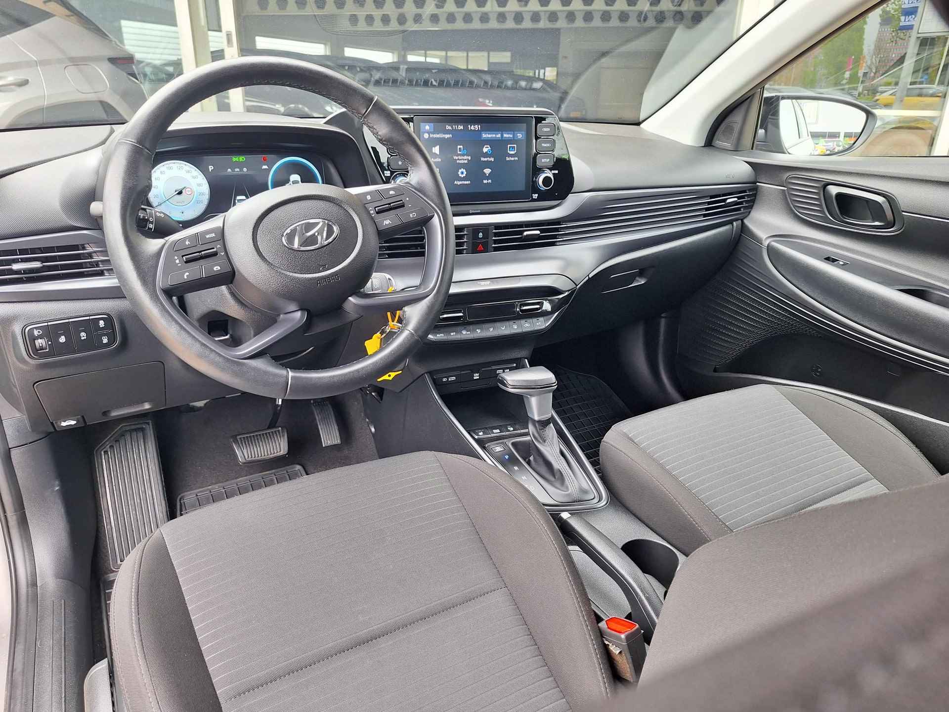 Hyundai i20 1.0 T-GDI Comfort Plus Pack 7dct automaat | Rijklaarprijs! | Climate Control | Apple Carplay | Cruise Control | Camera | Stoel & Stuur verwarming | LM velgen |  Inclusief 36 mnd Garantie! | - 16/39
