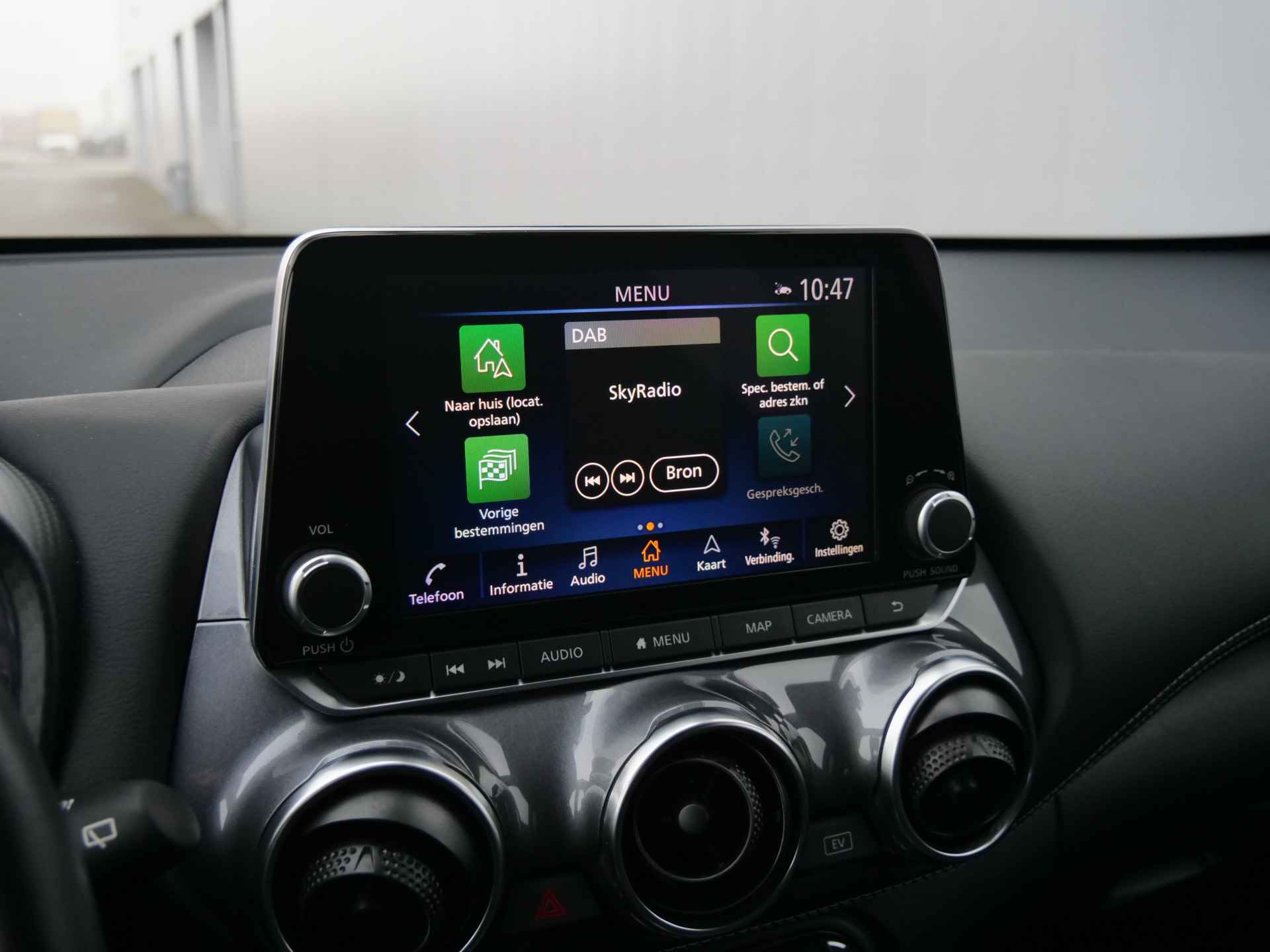 Nissan Juke 1.6 Hybrid N-Connecta 143 Pk Automaat Navigatie / DAB / Apple Carplay / Camera - 36/40