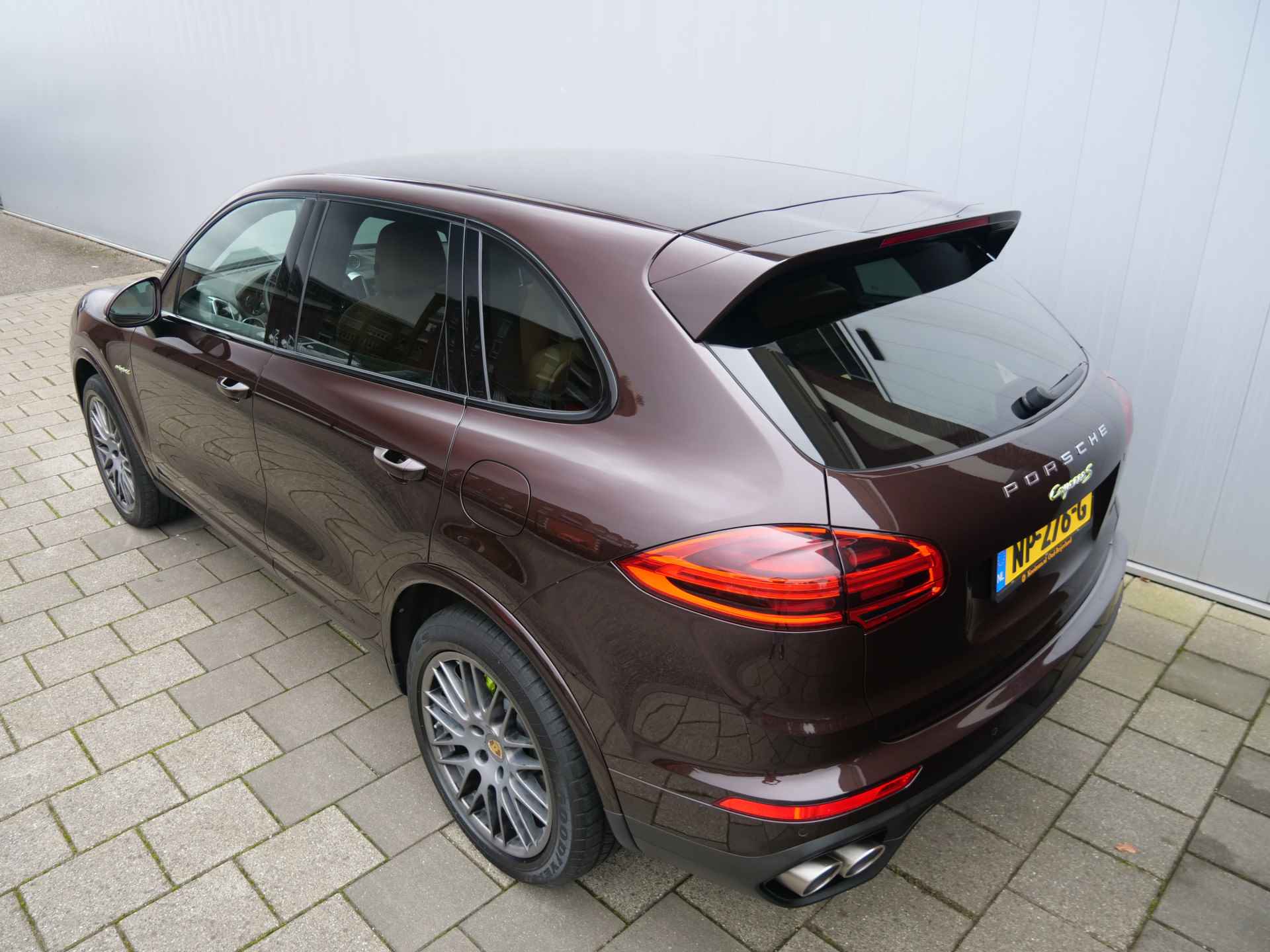 Porsche Cayenne 3.0 S 334pk E-Hybrid Platinum Edition Automaat Luchtvering / Camera / Trekhaak / Bose - 19/41