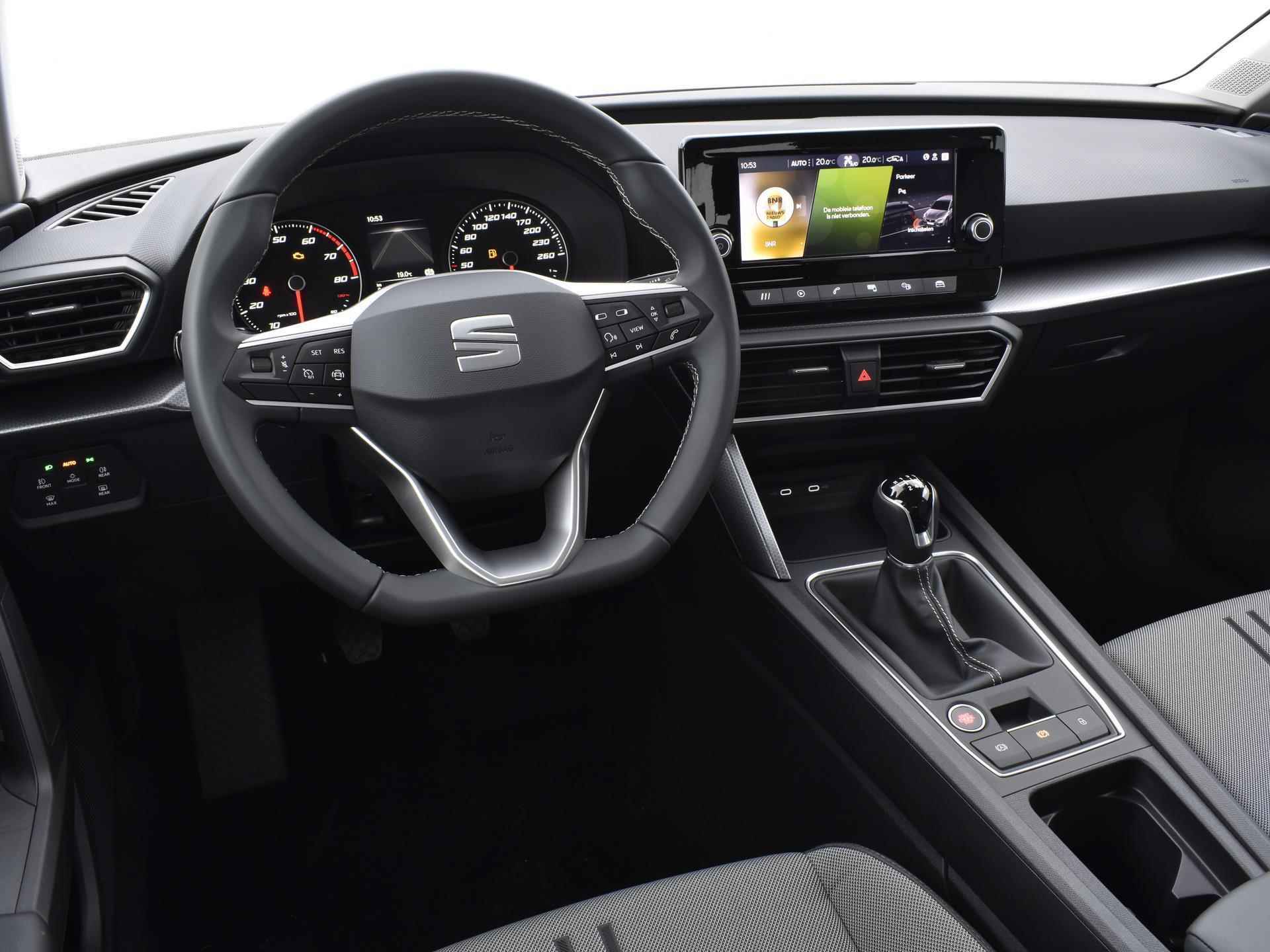 SEAT Leon Style 1.0 TSI 81kW / 110pk Hatchback 5 deurs 6 ver PDC | Apple Carplay | MEGA Sale - 14/29