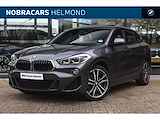 BMW X2 sDrive20i Executive M Sport Automaat / Panoramadak / Trekhaak / Achteruitrijcamera / LED / Park Assistant / Head-Up / M Sportstoelen / Comfort Access