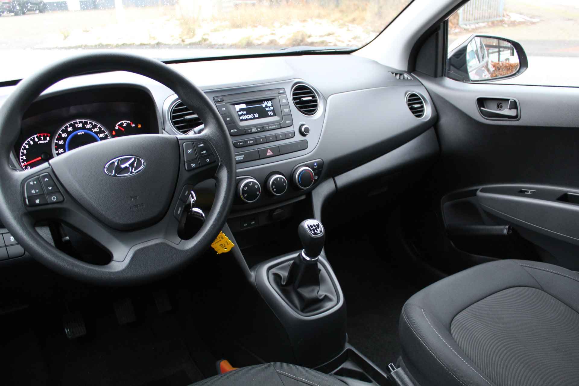 Hyundai i10 1.0i Comfort | Rijklaar | Cruise | Airco | El. pakket | NL-auto | Dealer onderhouden - 3/15