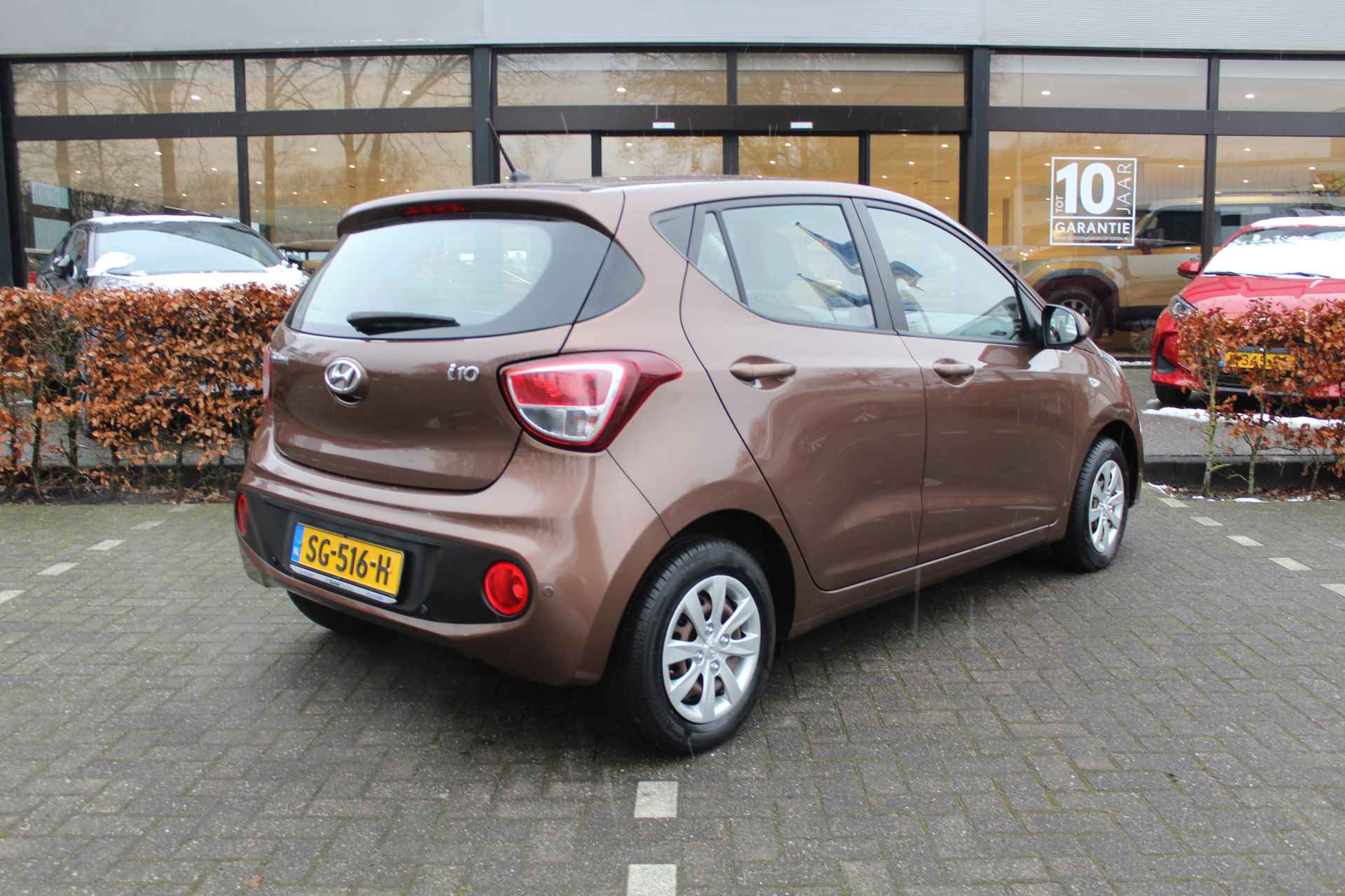 Hyundai i10 1.0i Comfort | Rijklaar | Cruise | Airco | El. pakket | NL-auto | Dealer onderhouden - 8/15