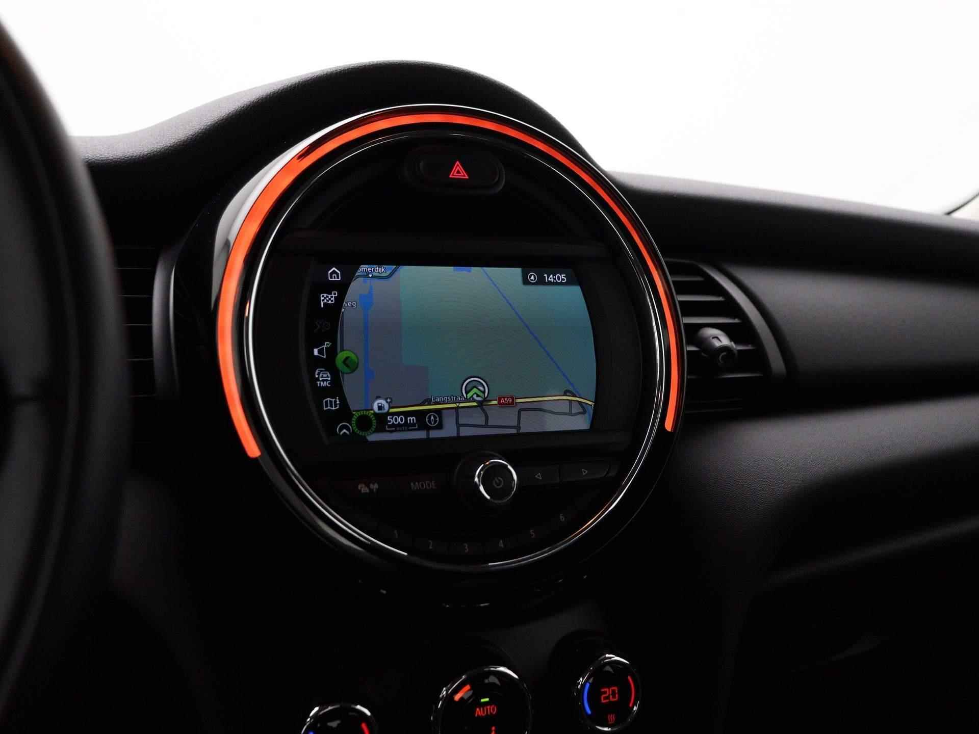 Mini Mini 1.5 One D | Navigatie | Climate Control | Parkeersensoren | Lichtmetalen Velgen | Bluetooth Telefonie | - 18/28