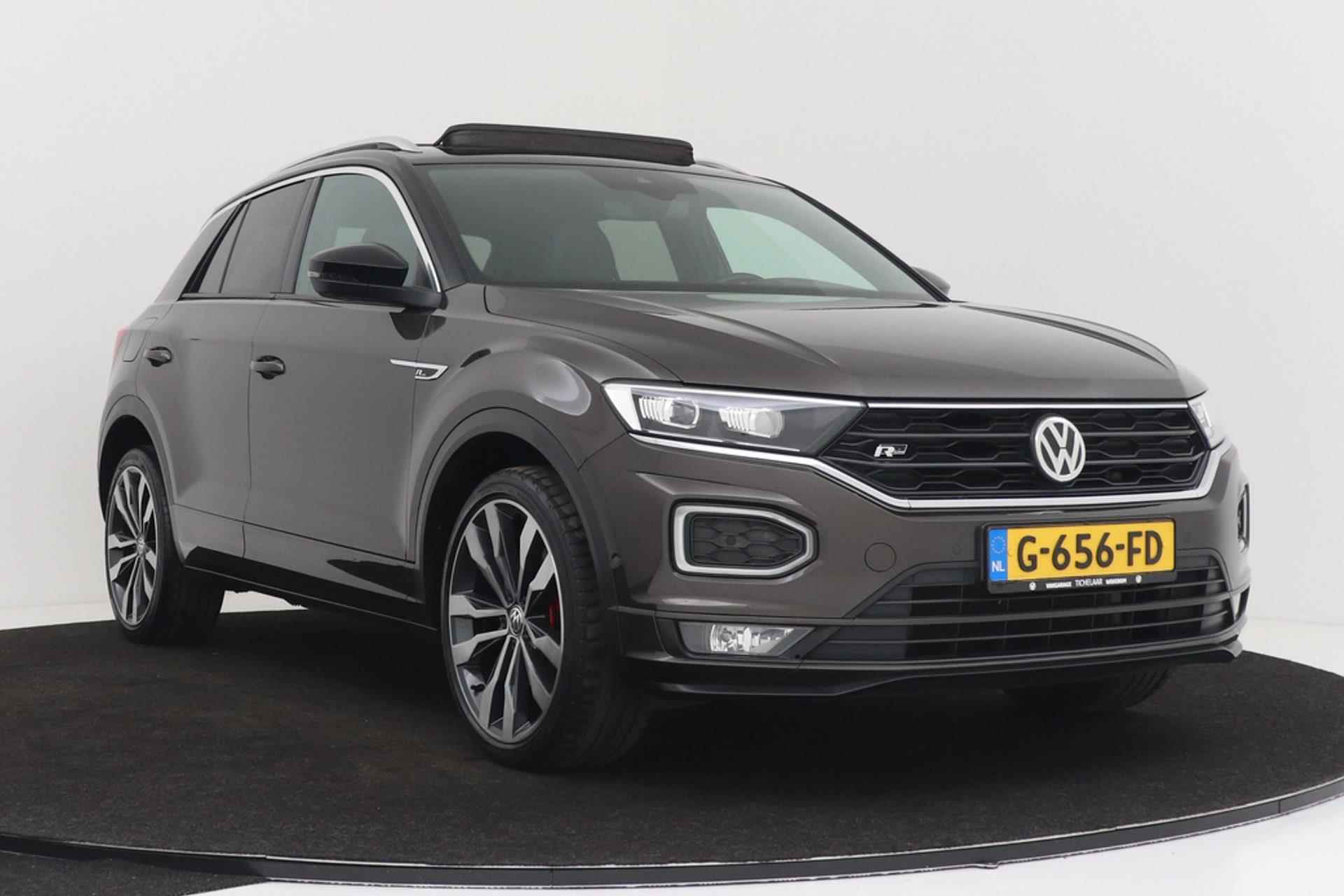 Volkswagen T-Roc 1.5 TSI R-Line| Trekhaak | Panoramadak | Dealer Ond. | CarPlay | Digital Cockpit | Adap. Cruise | Keyless Entry | - 11/54