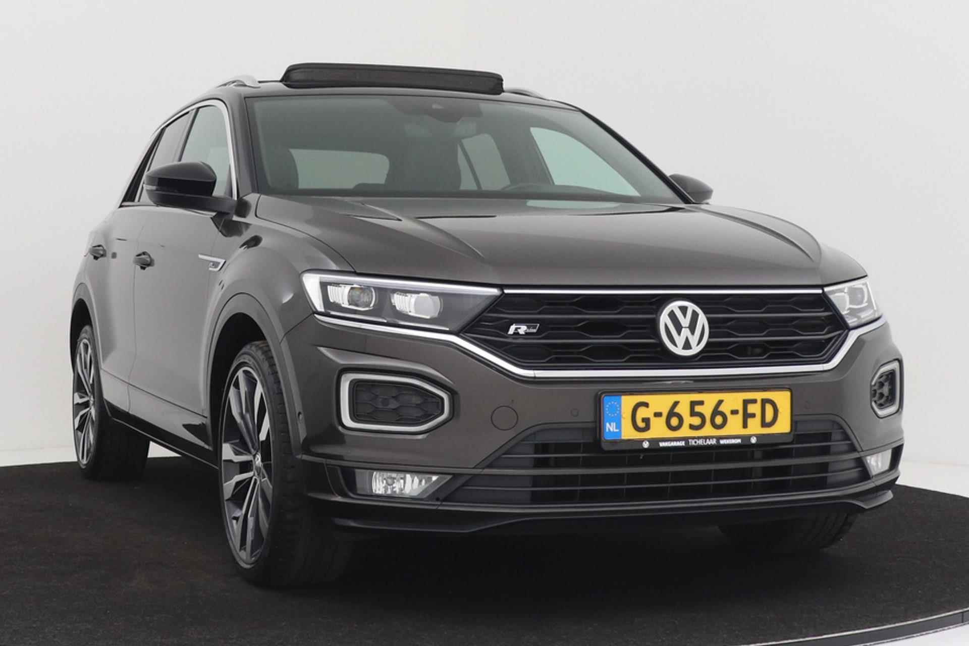 Volkswagen T-Roc 1.5 TSI R-Line| Trekhaak | Panoramadak | Dealer Ond. | CarPlay | Digital Cockpit | Adap. Cruise | Keyless Entry | - 12/54