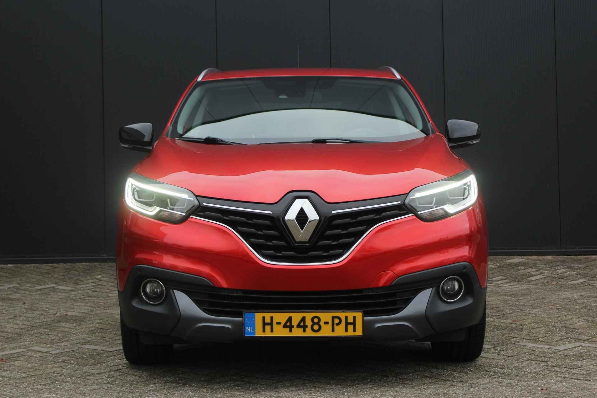 Renault Kadjar 1.6 TCe 160Pk Bose | Navigatie | Parkeersensoren Voor & Achter | Climate Control | Licht & Regensensor | Privacy Glass | Cruise Control | - 2/33