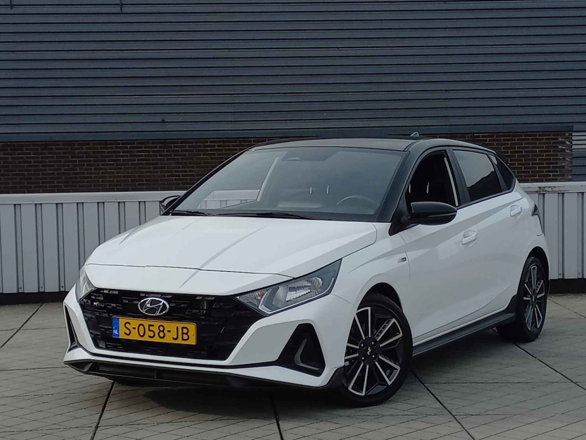 Hyundai i20 1.0 T-GDI N Line | Navigatie | BOSE Audio | Camera - 39/43