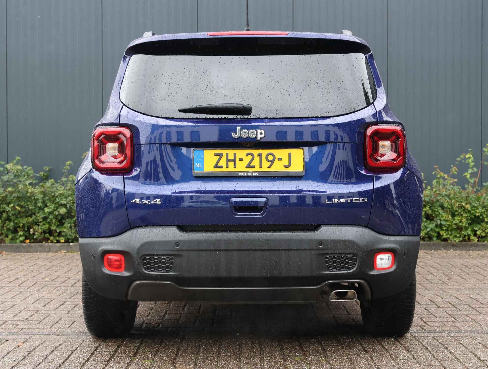 Jeep Renegade 180pk Turbo 4WD Limited (UNIEK!!/1ste eig./Climate/Adap.Cruise/NAV./AppleCarPlay/LED/17"LMV) - 42/43