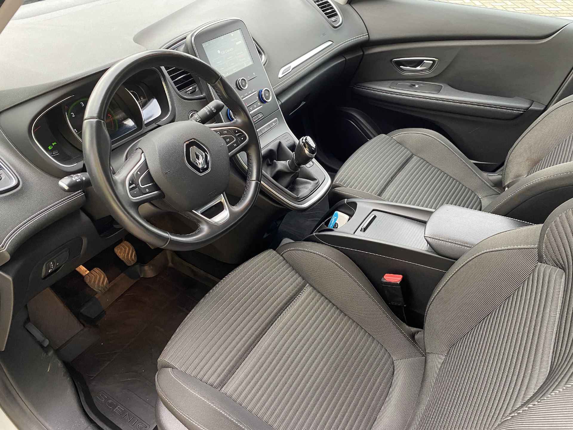 Renault Grand Scénic 1.7 Blue dCi Intens Ruime en Betrouwbare Gezinsauto voor een Scherpe Prijs! - 10/35