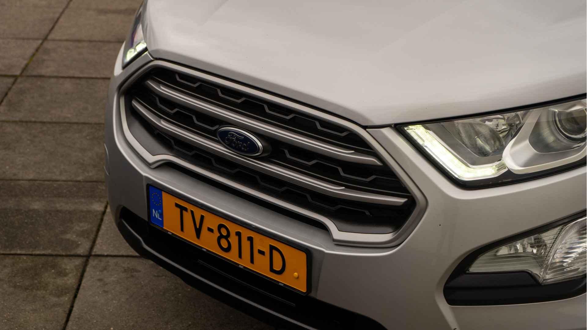 Ford EcoSport Trend Ultimate 1.0 EcoBoost 92 kW / 125 pk | CAMERA | NAVIGATIE | 16'' LM VELGEN | DEALER ONDERHOUDEN | - 12/22