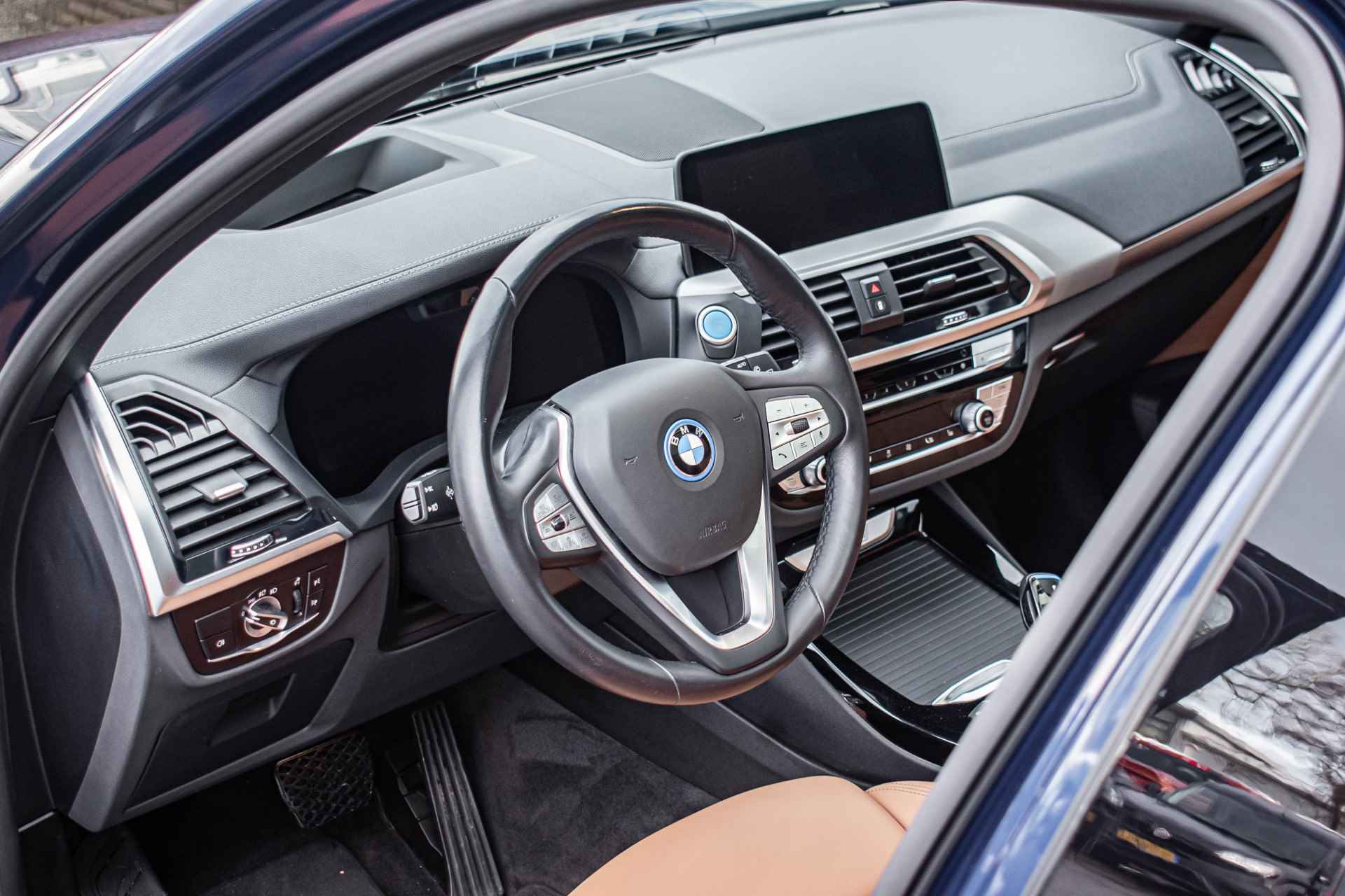 BMW iX3 High Executive 80 kWh - 9/32