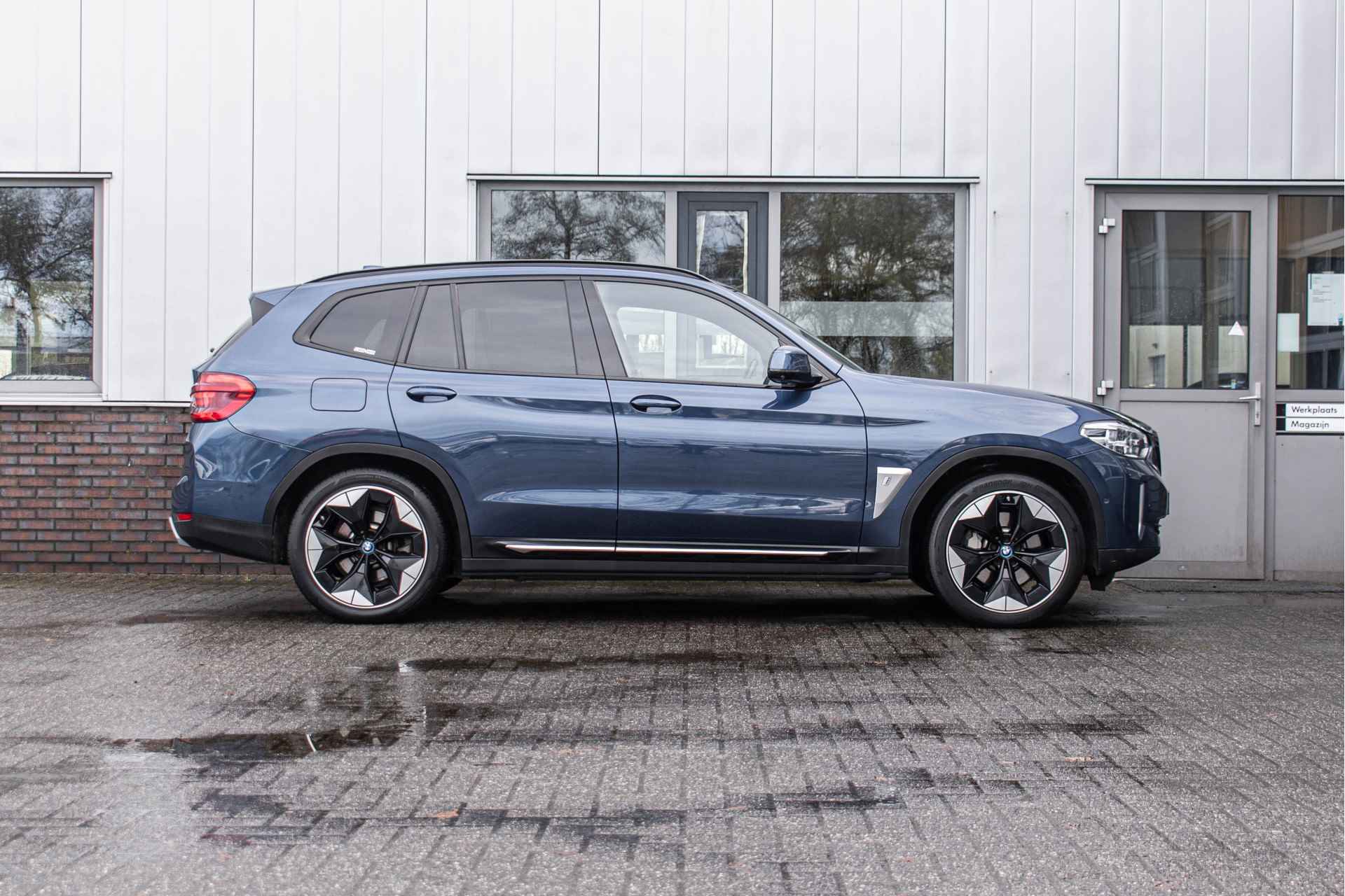 BMW iX3 High Executive 80 kWh - 10/32