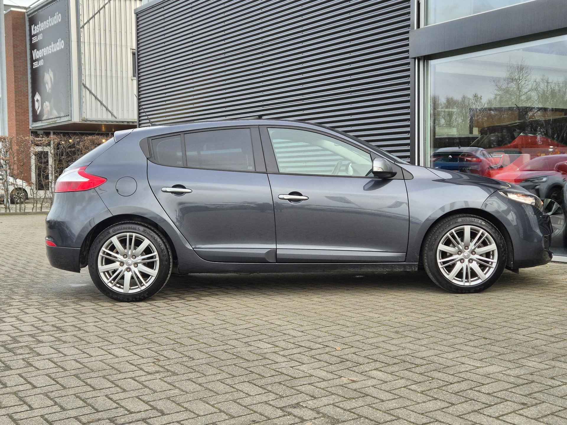 Renault Mégane 1.4 TCe 130 GT-Line Climate, Navigatie, Keyless, 17" LM velgen, P-hulp V+A - 7/47