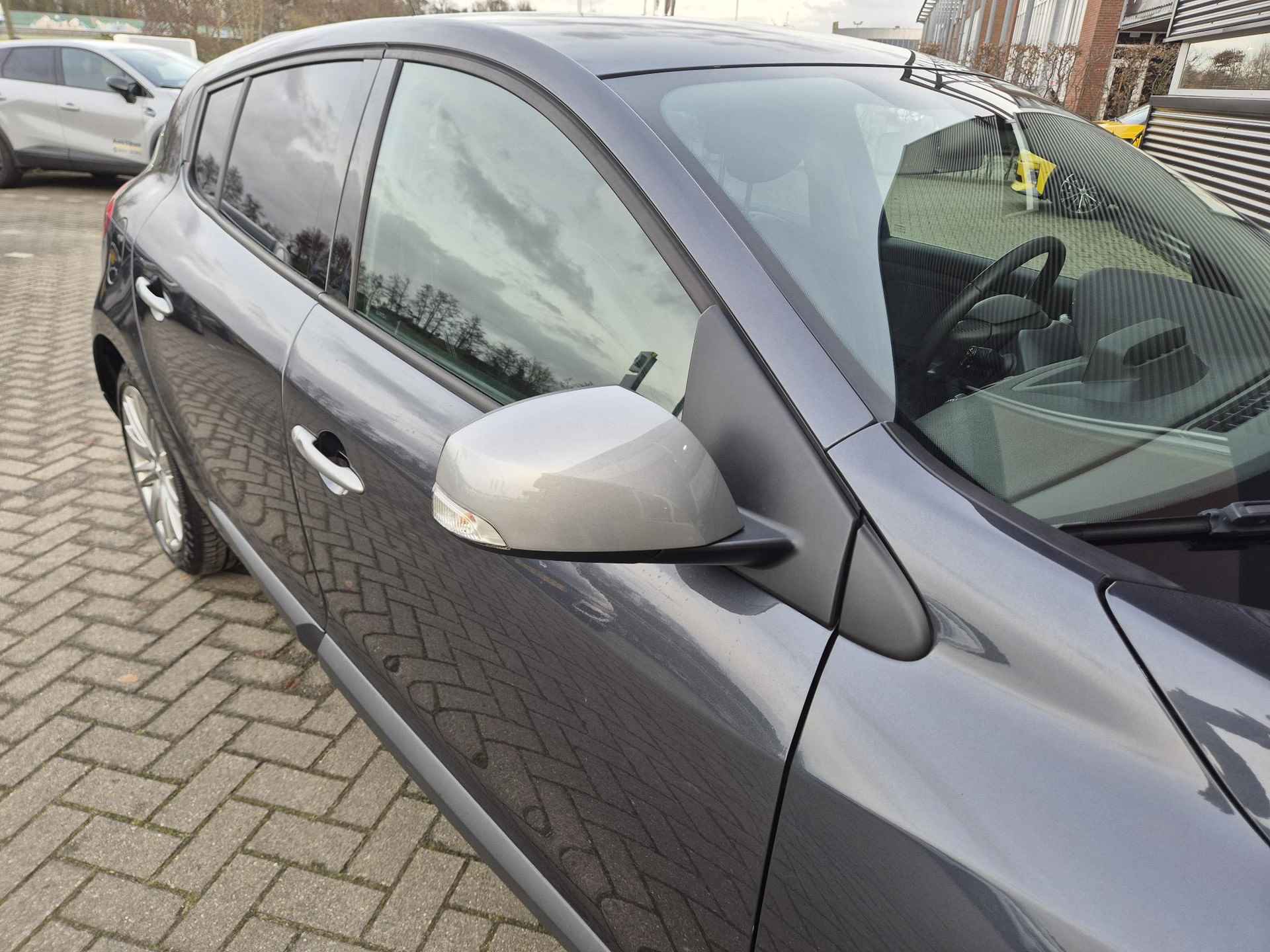 Renault Mégane 1.4 TCe 130 GT-Line Climate, Navigatie, Keyless, 17" LM velgen, P-hulp V+A - 36/47