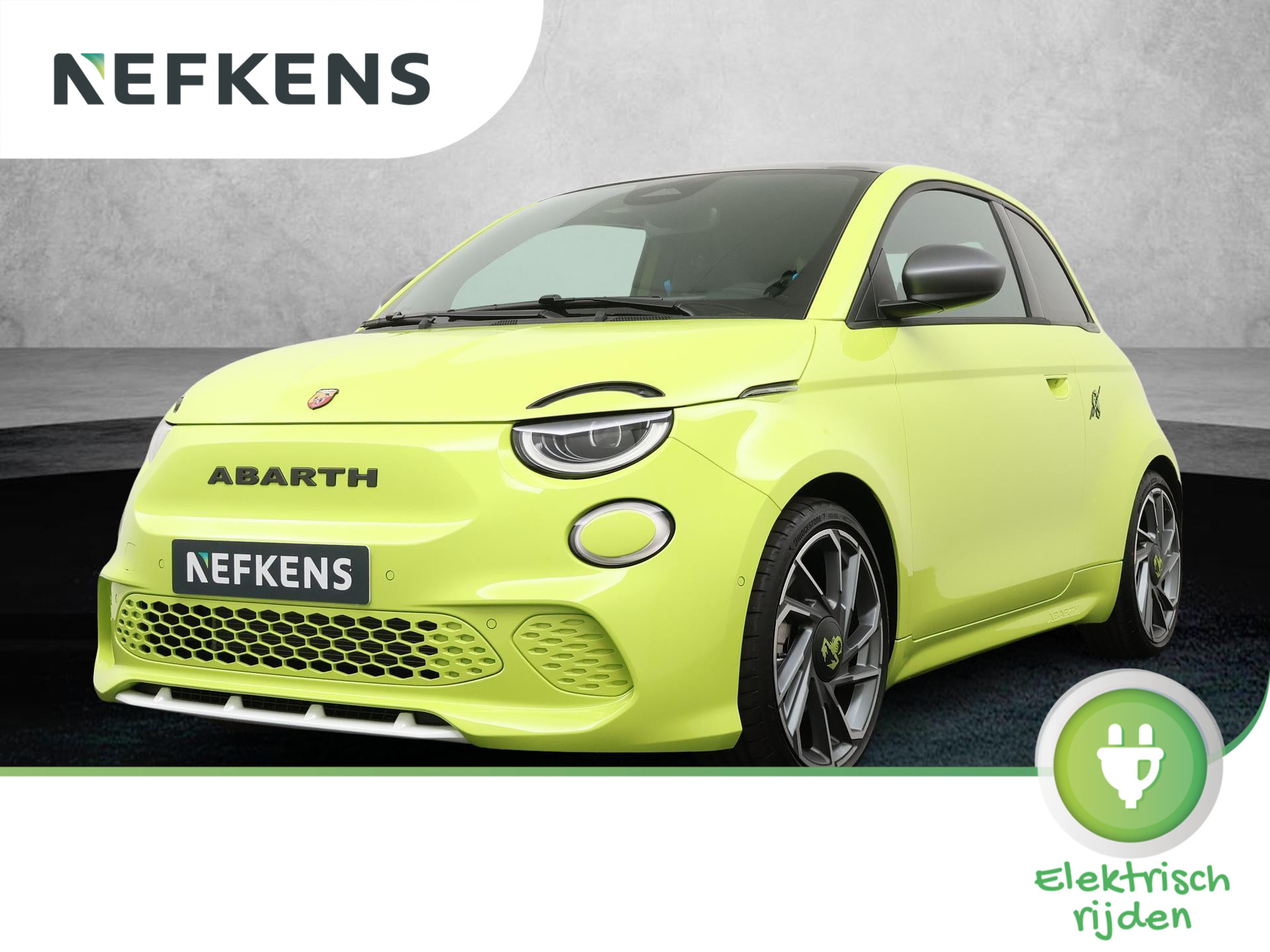 Abarth 500e Turismo 42 kWh 155 pk Automaat | Navigatie | Licht Metalen Velgen 18"| Lederen/Alcantara Bekleding | Dodehoek Detectie | Parkeersensoren Voor/ Achter