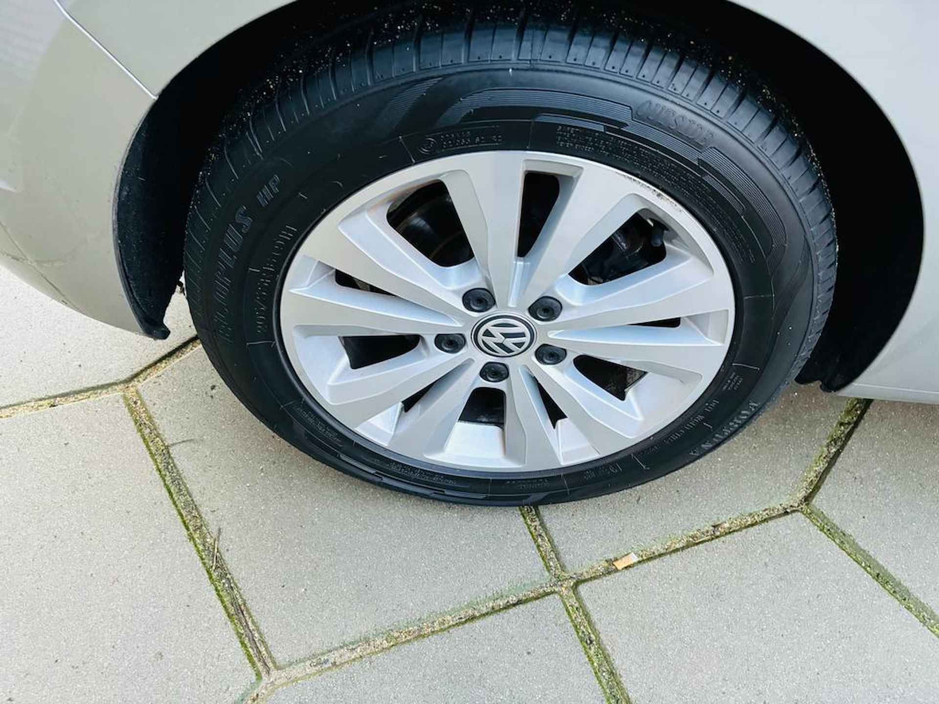 Volkswagen Golf Sportsvan 1.0 TSI Comfortline|AUTOMAAT | zeer weinig km s nieuwstaat , parkeerhulp achter - 5/23