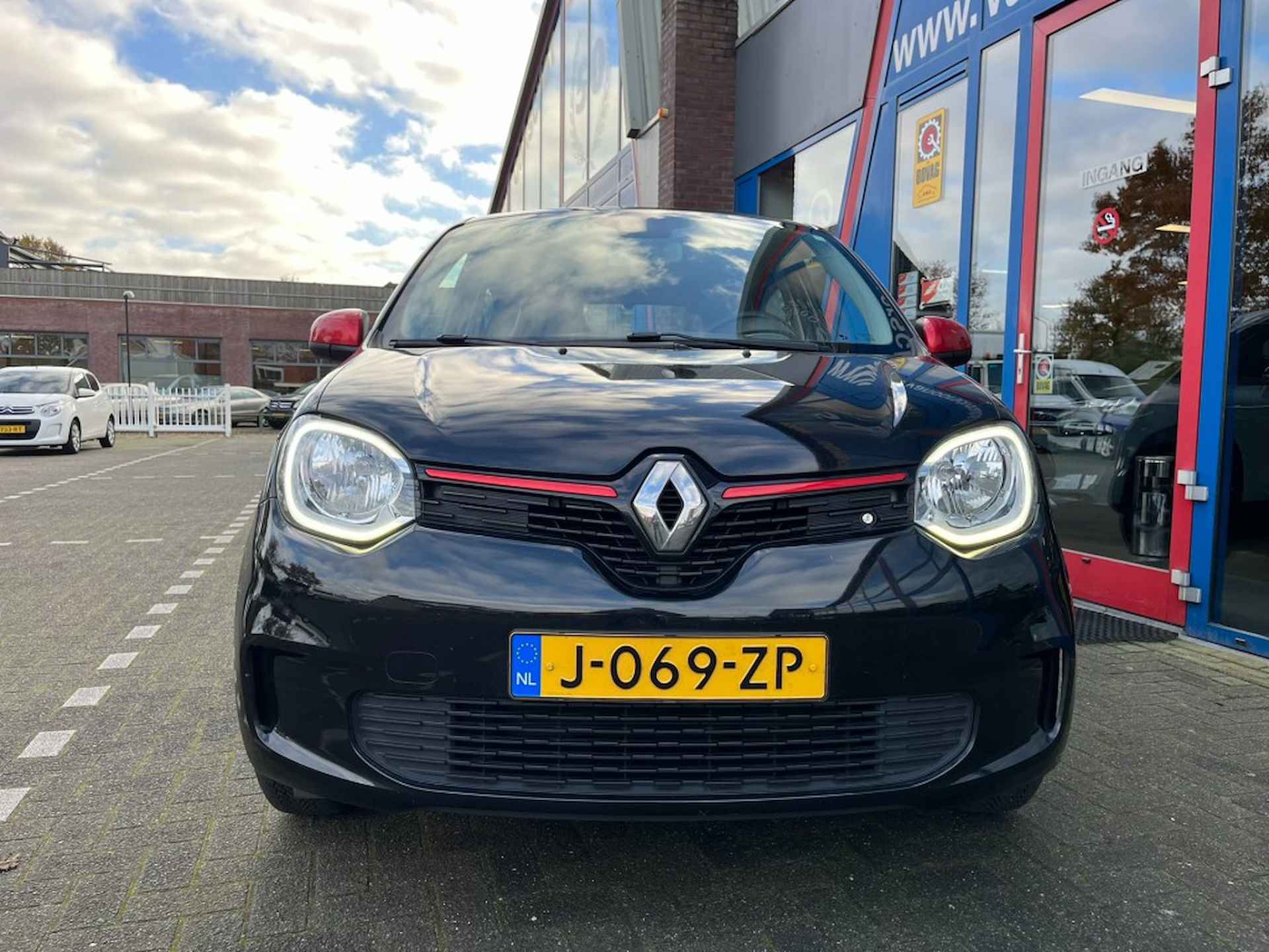 RENAULT Twingo 1.0 SCe Collection 5-Deurs Led Airco bj2020 - 16/19