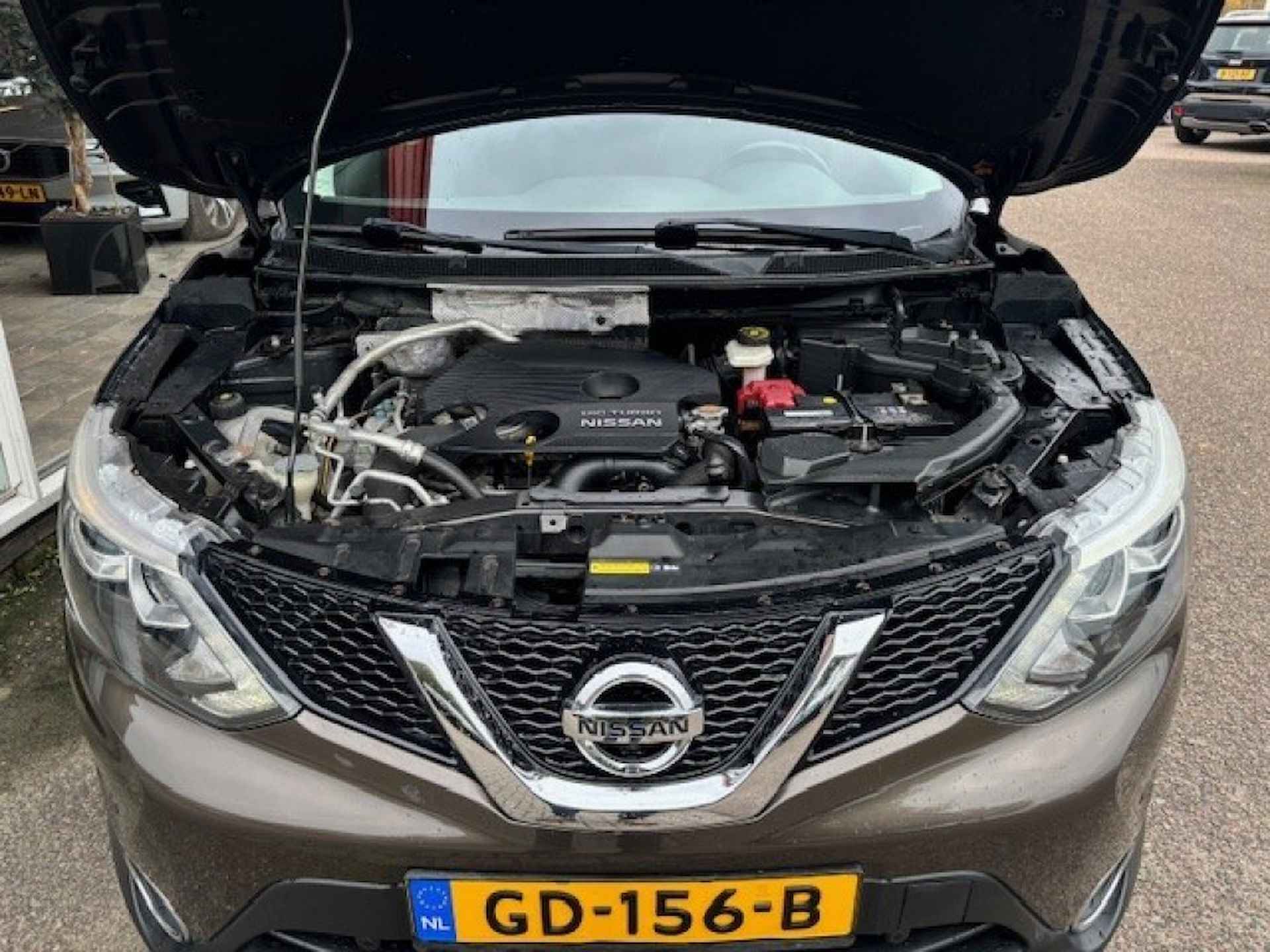 NISSAN Qashqai 1.6 Connect Edition, Clima, Cruise, Navi, Panoramadak, Camera - 35/37