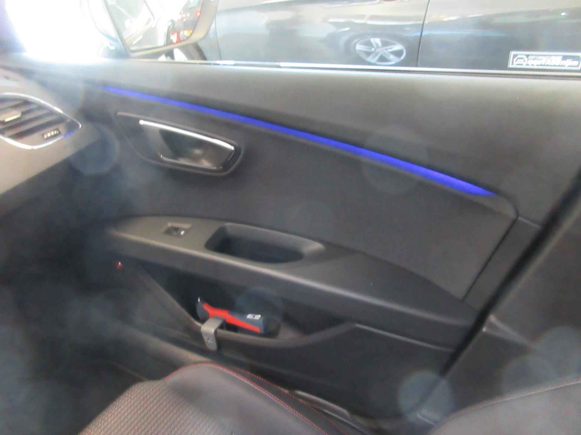 Seat Leon ST 1.5 TSI FR Ultimate Edition / Carplay / Digidash / Trekhaak - 25/28