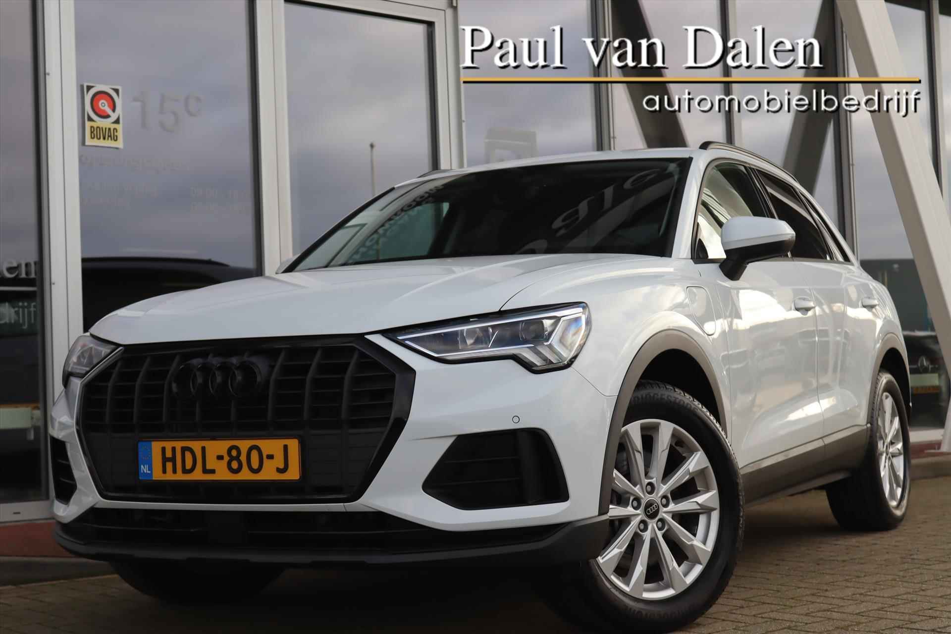 Audi Q3 45TFSIe 245PK PHEV AUTOMAAT BLACK E.D. Navi Carplay | Adapt.Cruise | Virtual Cockpit | Verwarmde stoelen | Electr.Klep | Wit Metallic | - 48/58