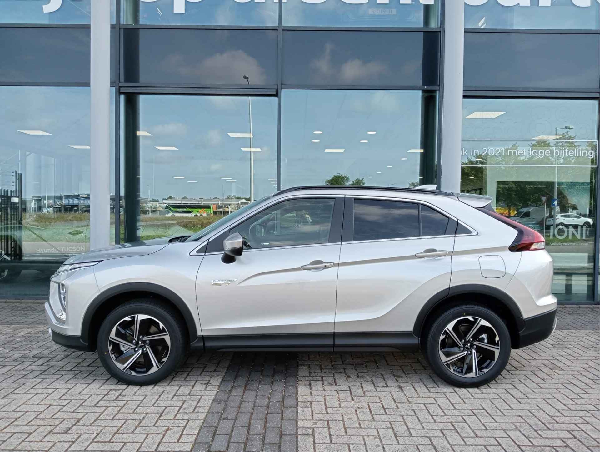 Mitsubishi Eclipse Cross 2.4 PHEV Intense+ | 8000 euro korting! - 3/39