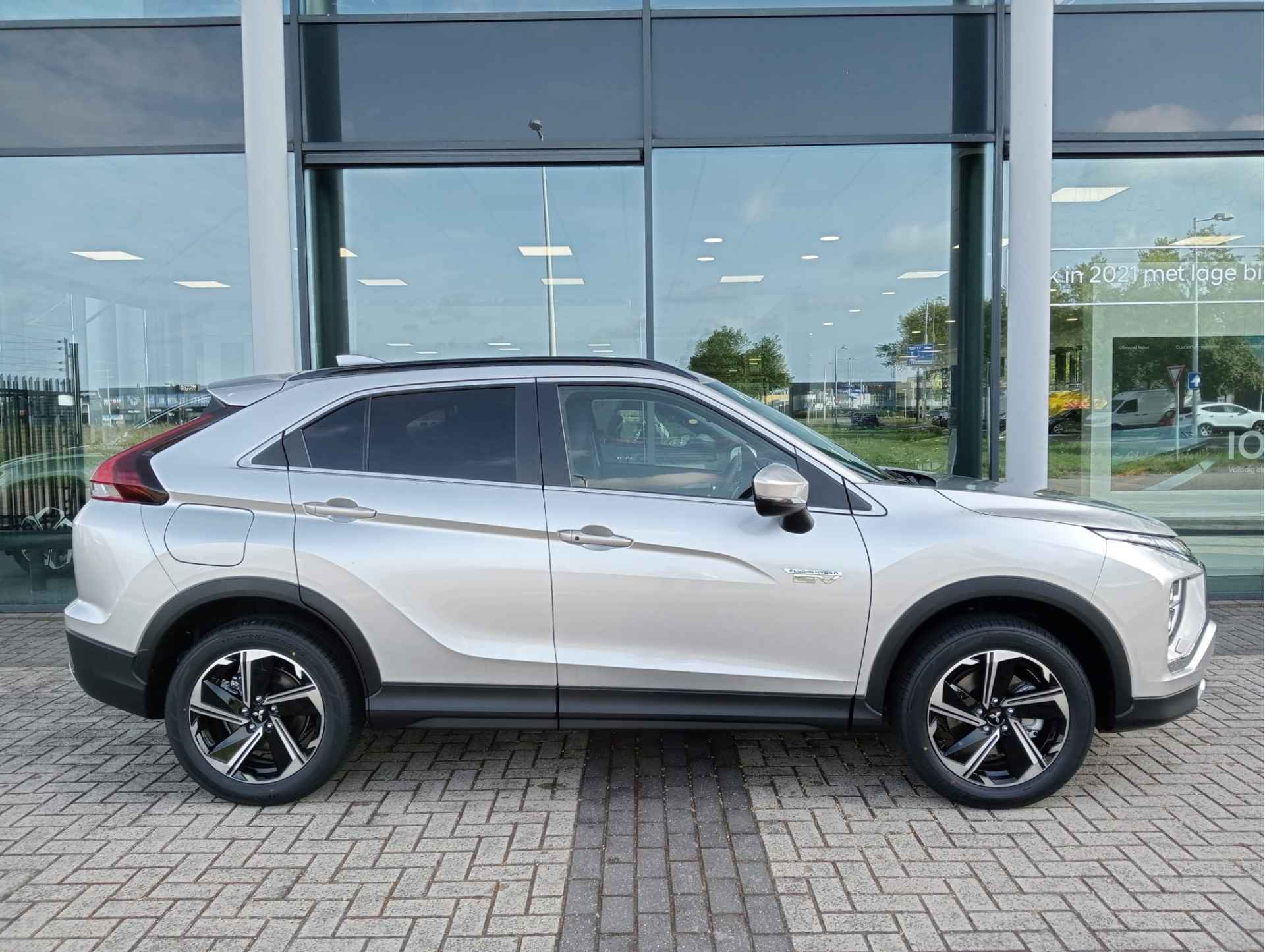 Mitsubishi Eclipse Cross 2.4 PHEV Intense+ | 8000 euro korting! - 6/39