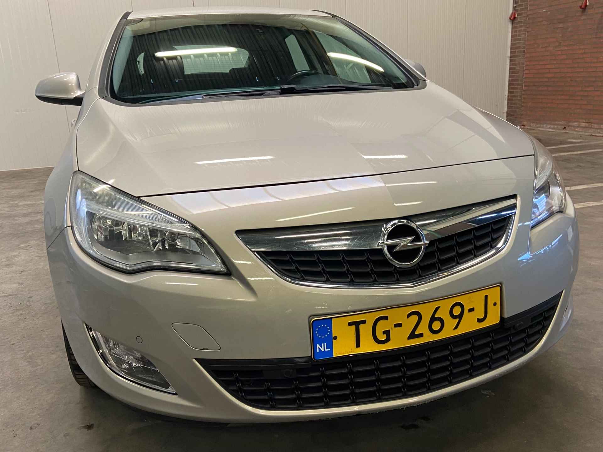 Opel Astra 1.6 Edition AUTOMAAT PDC AIRCO CRUISE - 7/37