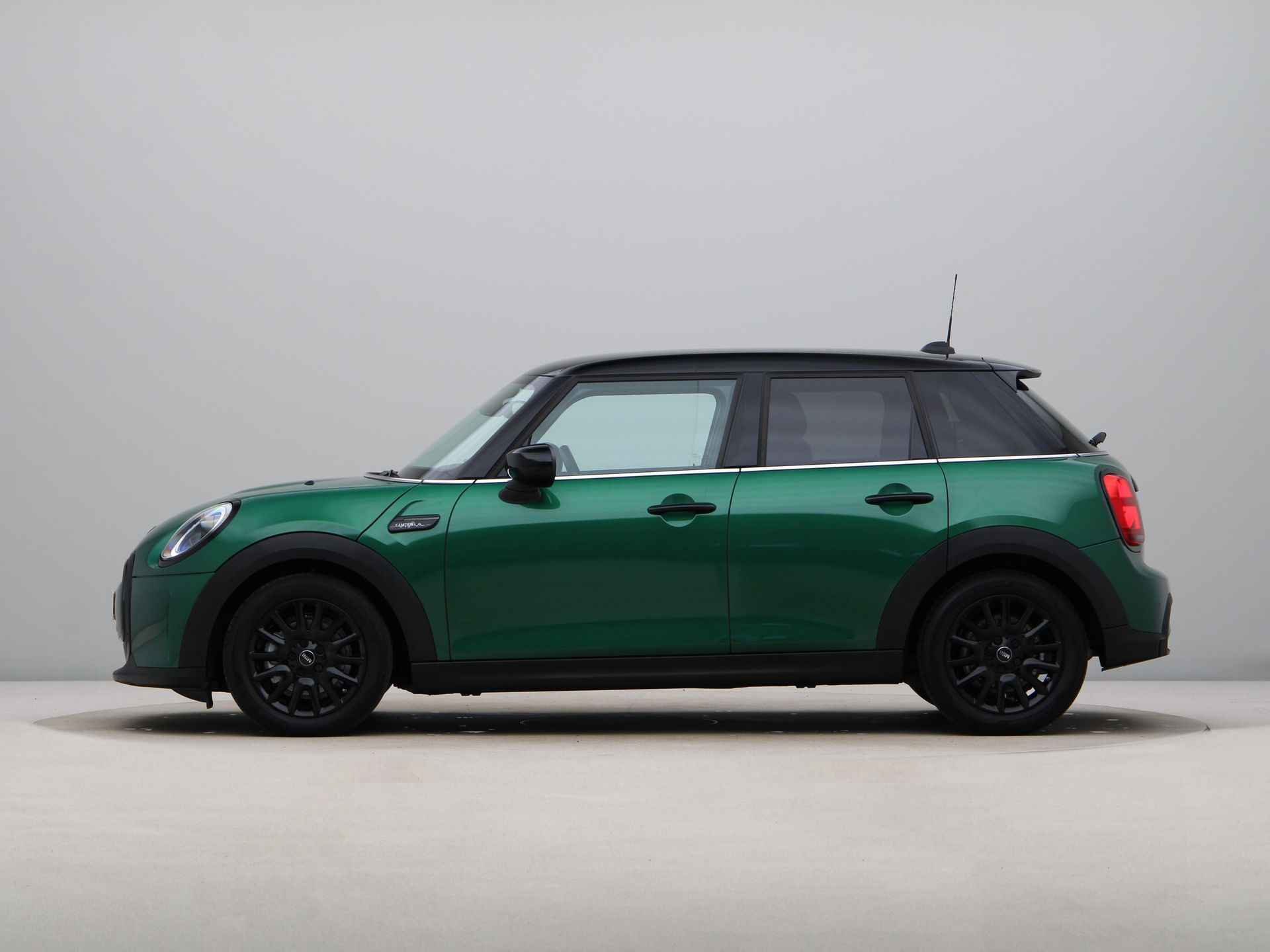 MINI 5-deurs Cooper Camden Edition Aut. - 13/24