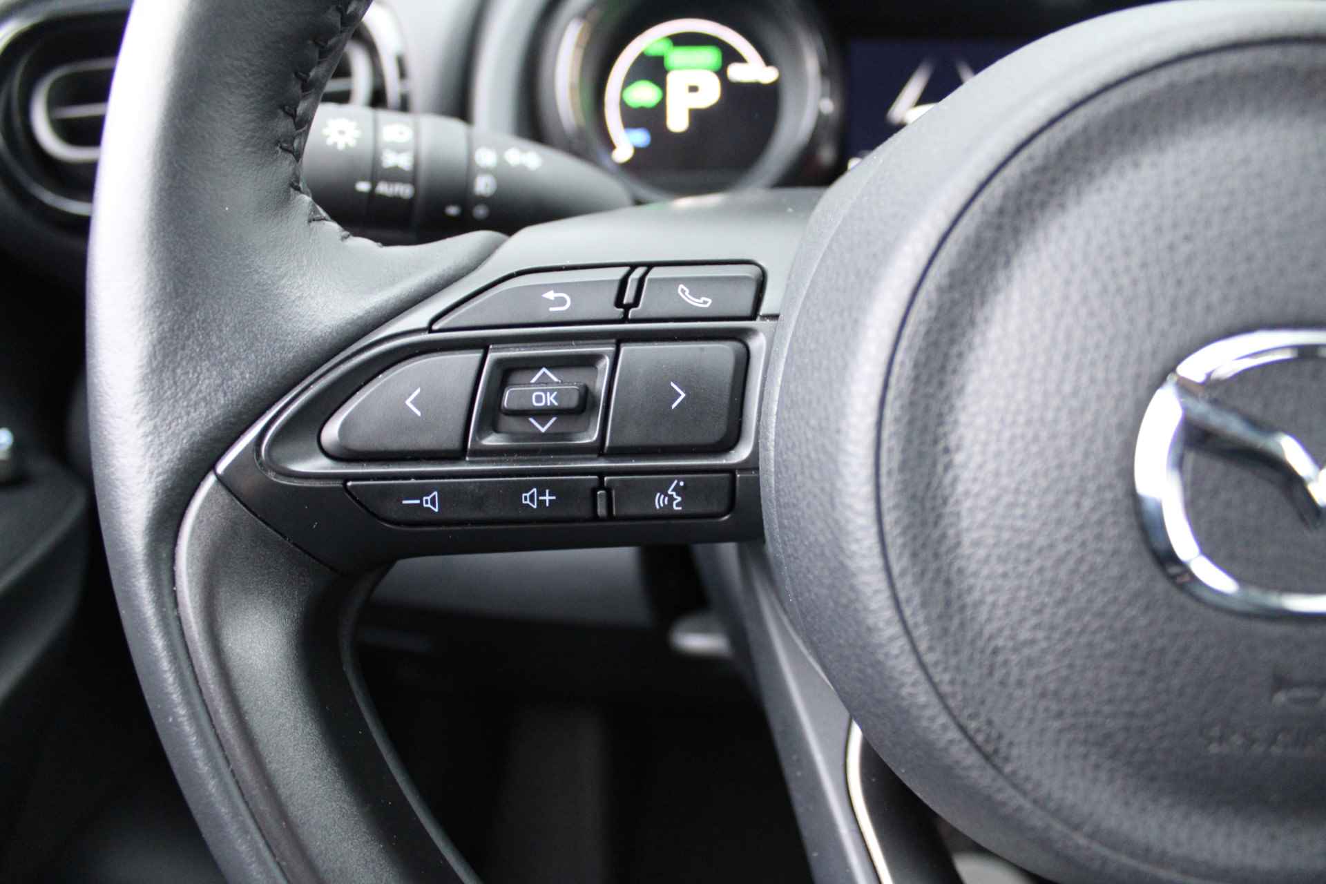 Mazda 2 Hybrid 1.5 Agile Comfort pakket | Airco | Cruise | Apple car play | Android auto | Camera | 15" LM | - 13/33