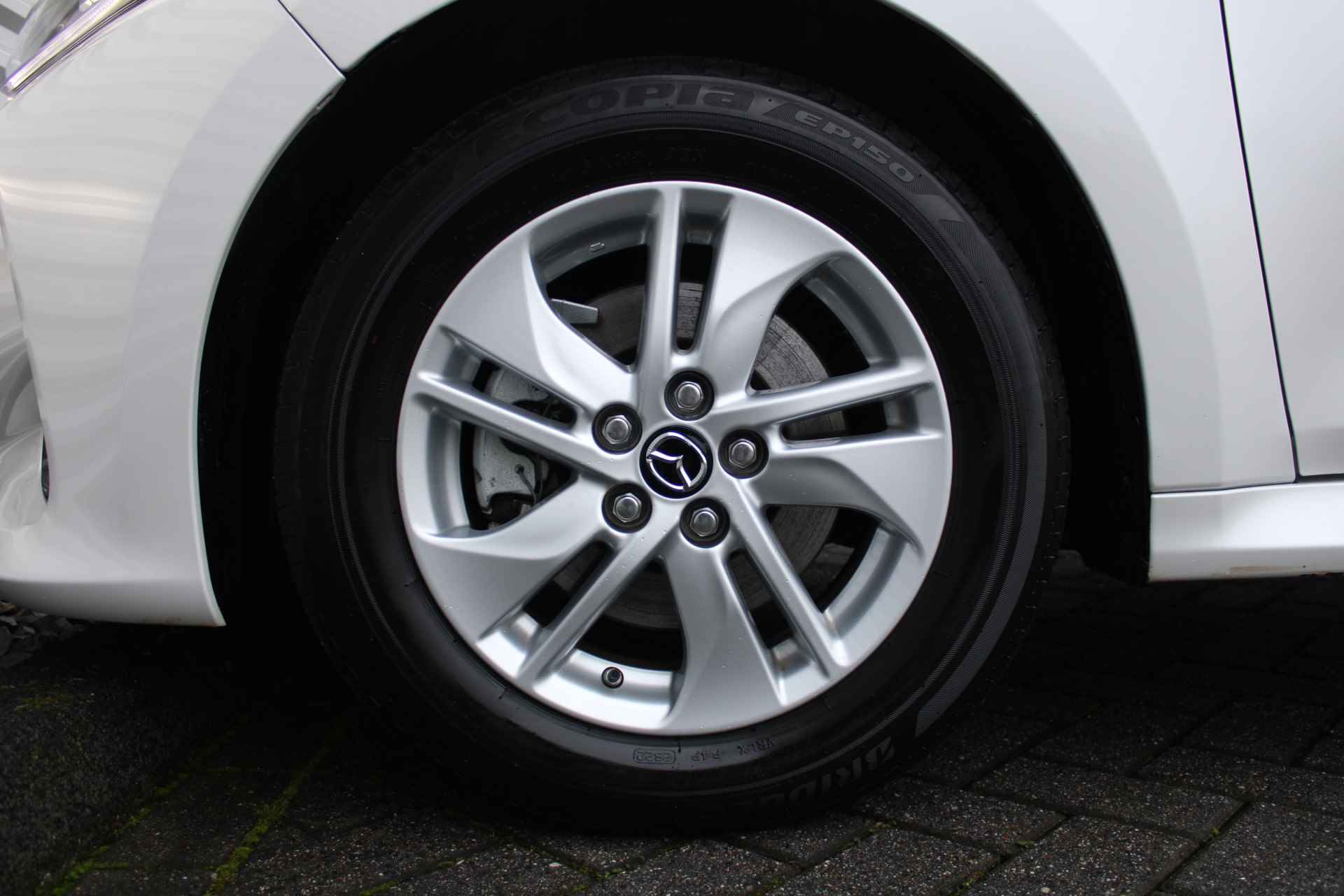 Mazda 2 Hybrid 1.5 Agile Comfort pakket | Airco | Cruise | Apple car play | Android auto | Camera | 15" LM | - 33/33
