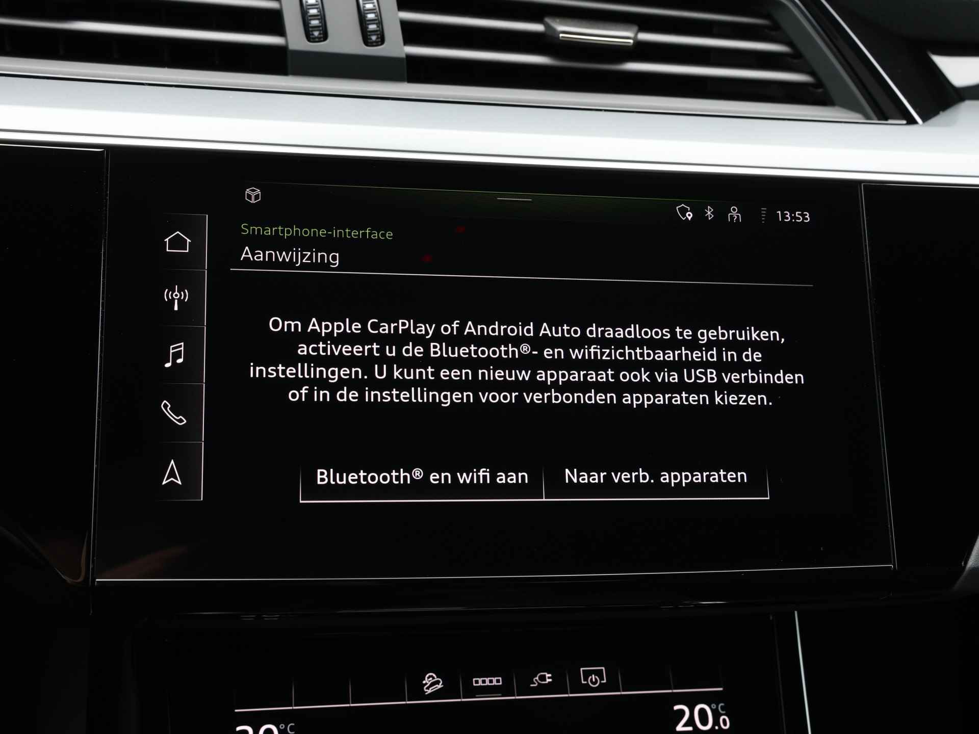 Audi Q8 e-tron 55 Quattro Advanced Edition Plus 115 kWh/408pk | Nu met 7.700,- | Optiekpakket zwart plus | Rood gespoten remzadels 18" | Sportstoelen | - 35/50