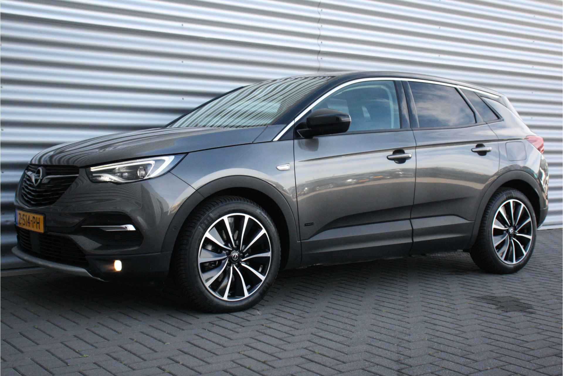 Opel Grandland X 1.6 TURBO 300PK HYBRID4 ULTIMATE AUTOMAAT / NAVI / LEDER / CLIMA / AGR / PDC / 19" LMV / CAMERA / KEYLESS / WINTERPAKKET / CRUIS - 6/42